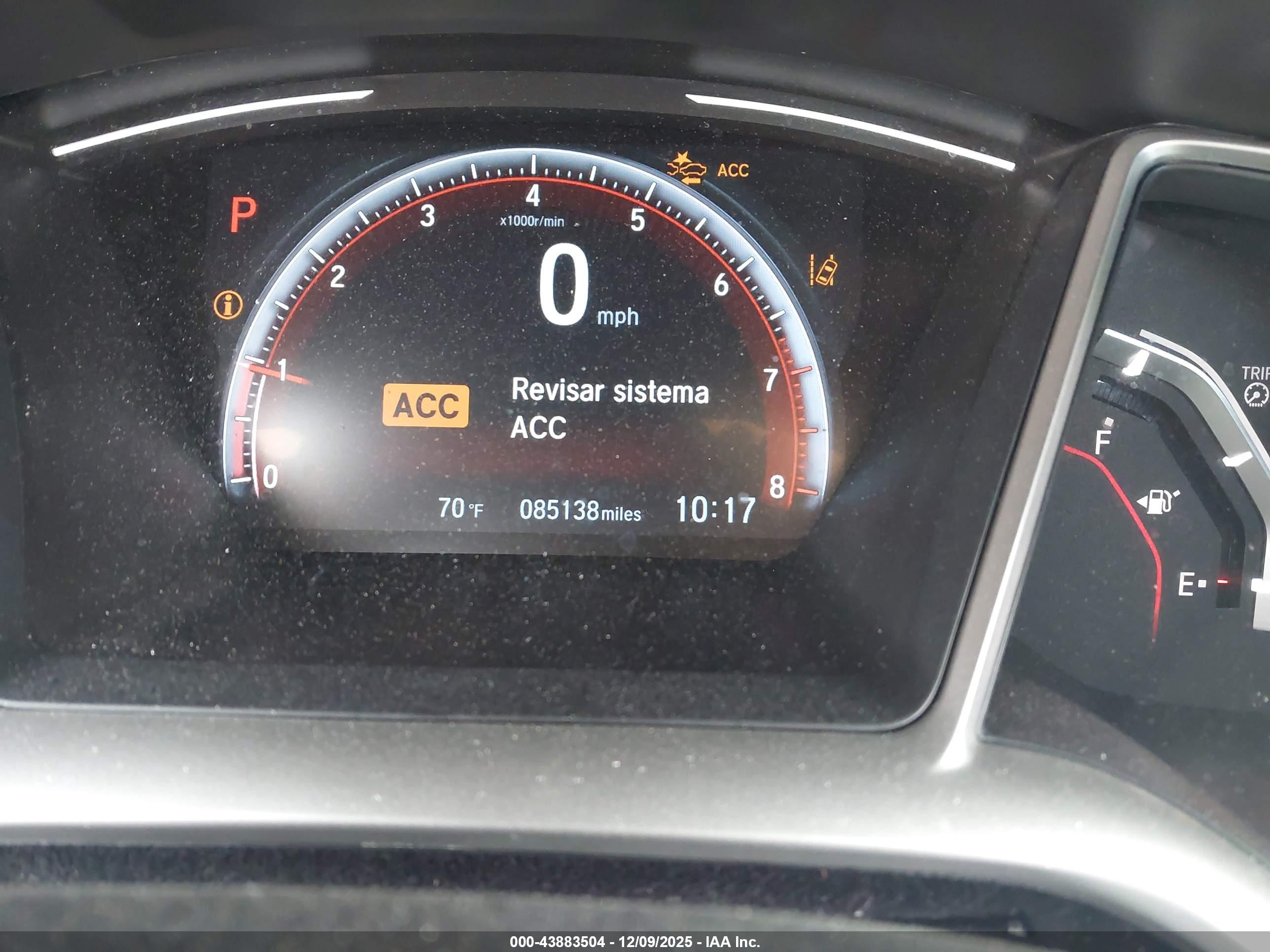 HONDA CIVIC image 7