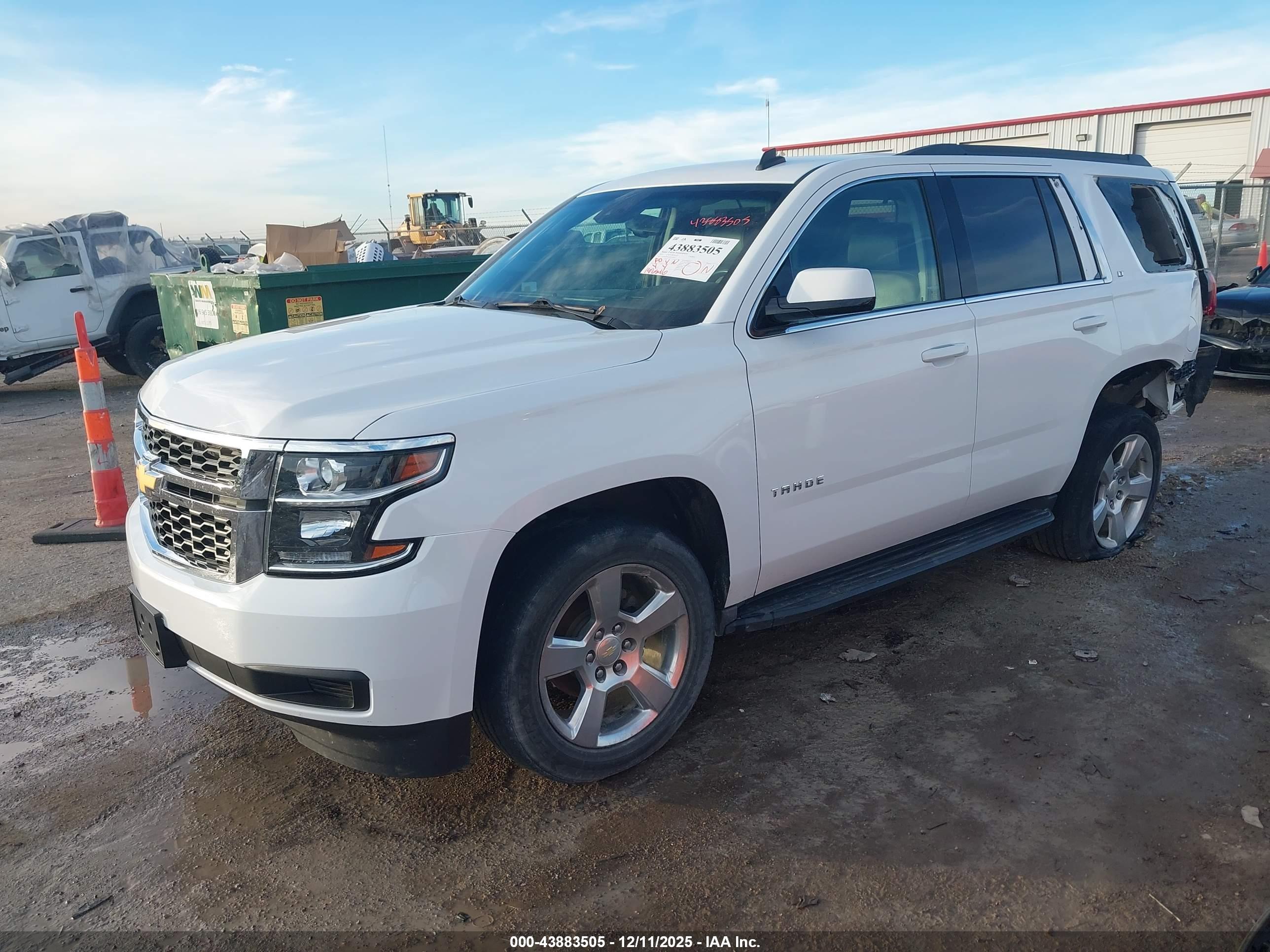 CHEVROLET TAHOE image 2