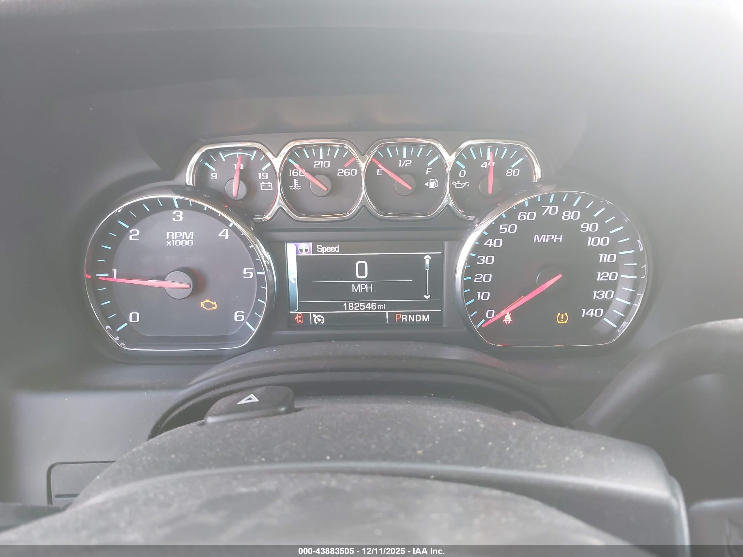 CHEVROLET TAHOE image 7