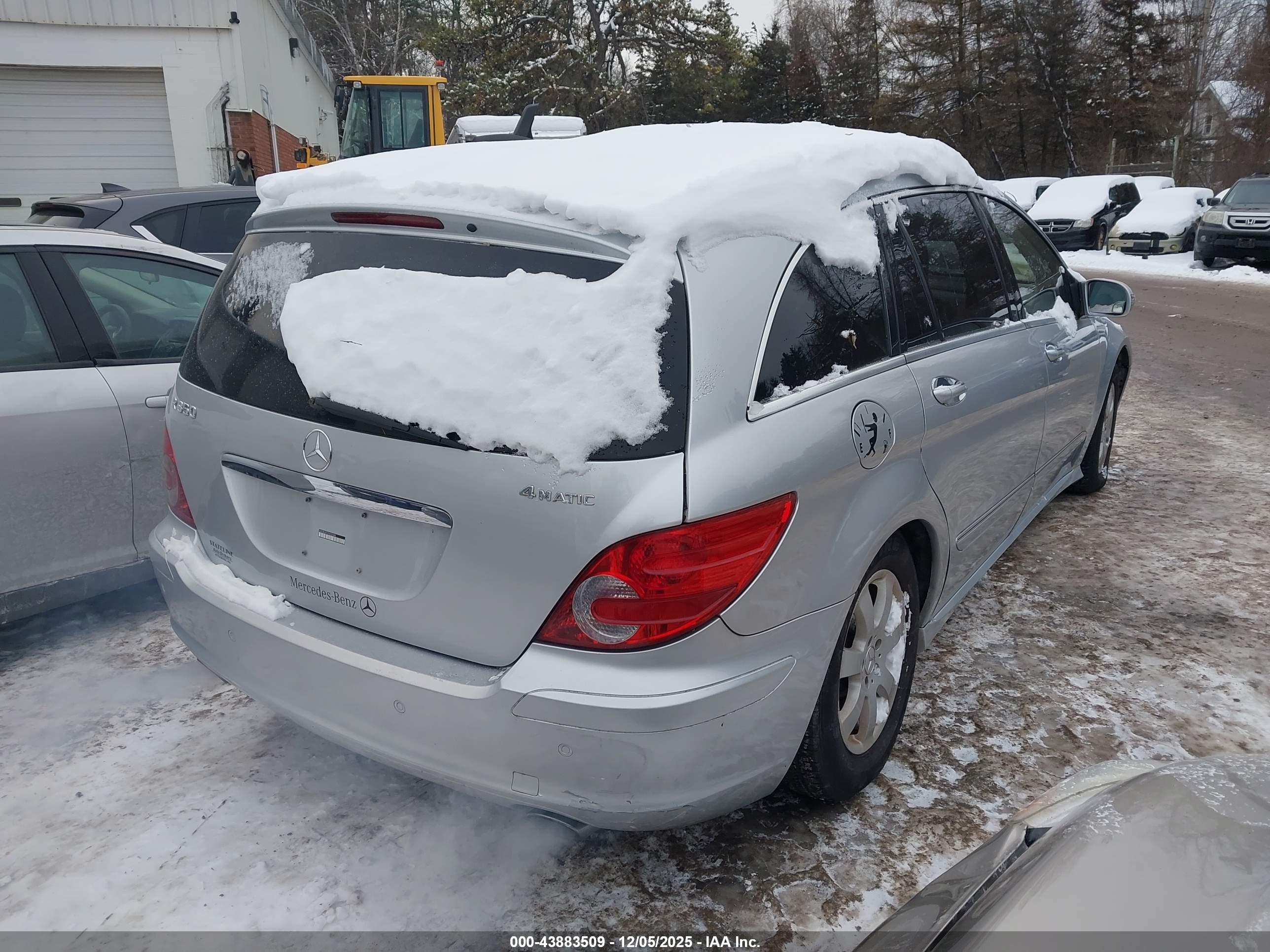 MERCEDES-BENZ R image 4