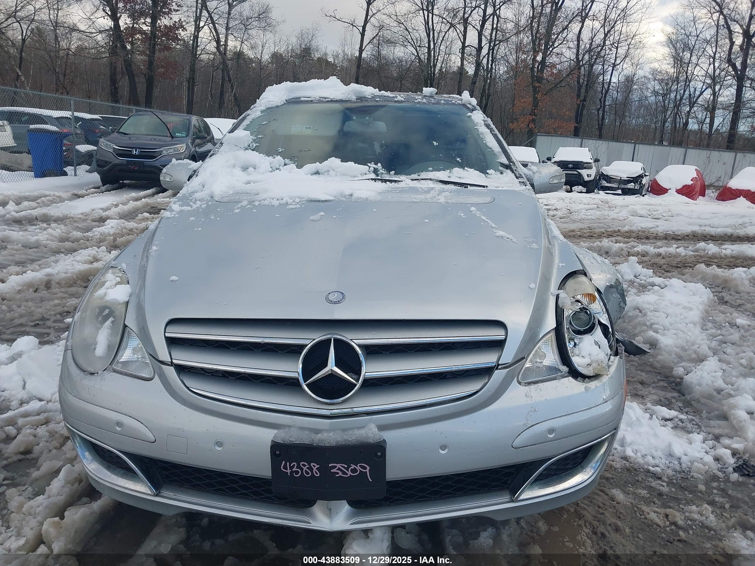 MERCEDES-BENZ R image 6
