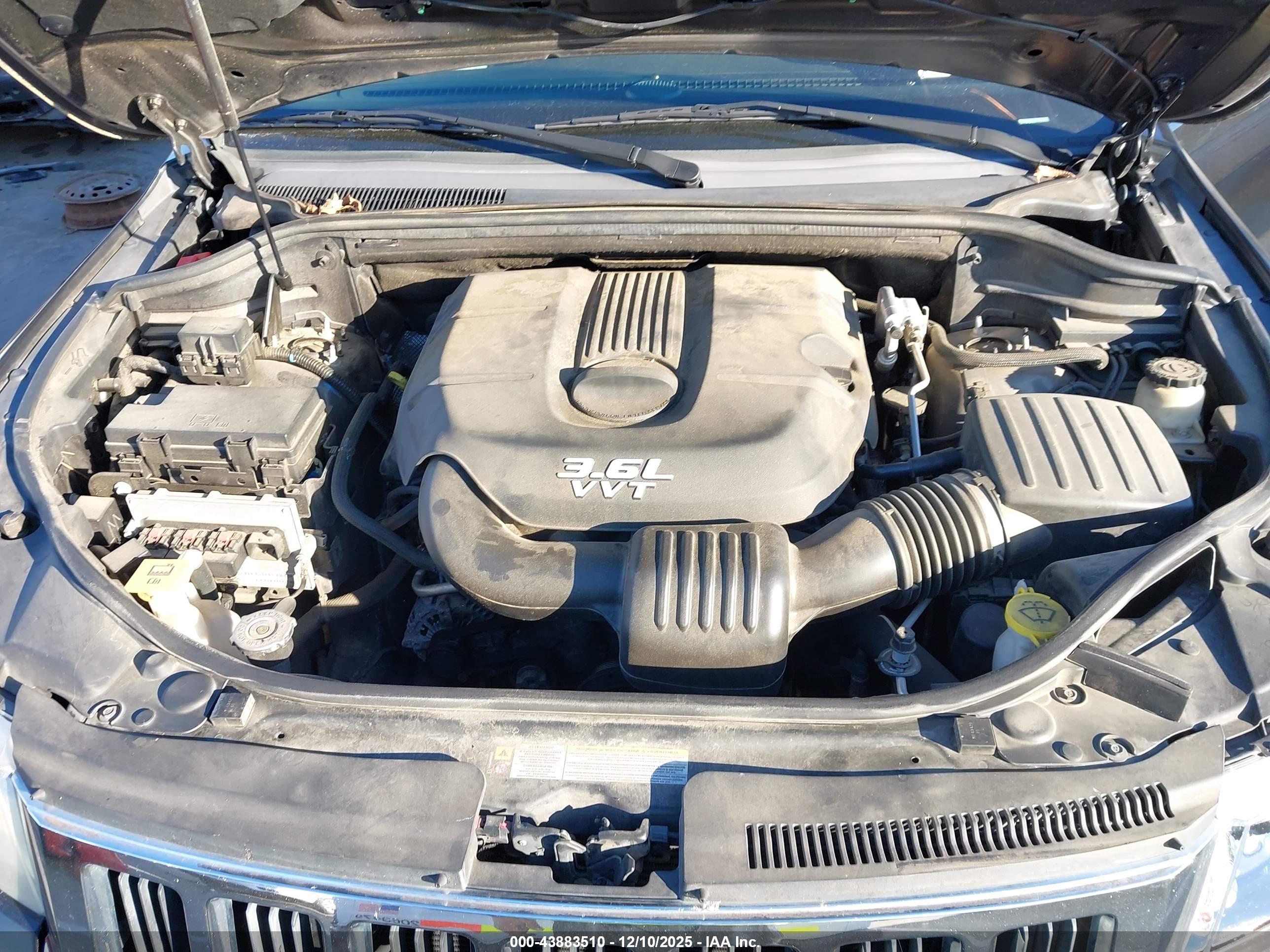 JEEP GRAND image 10