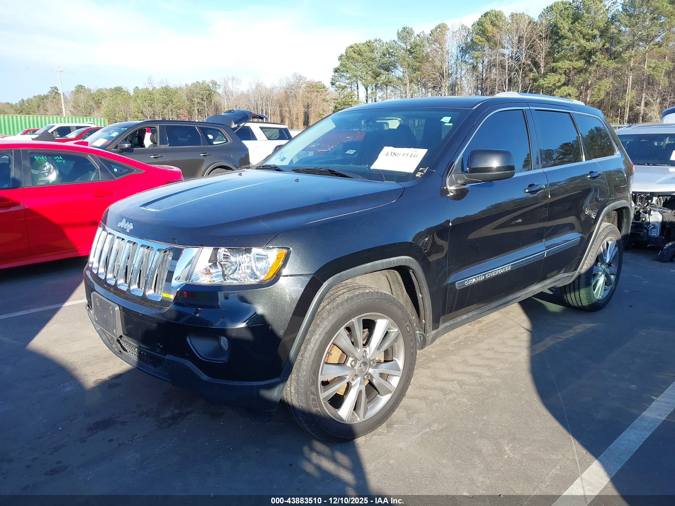 JEEP GRAND image 2