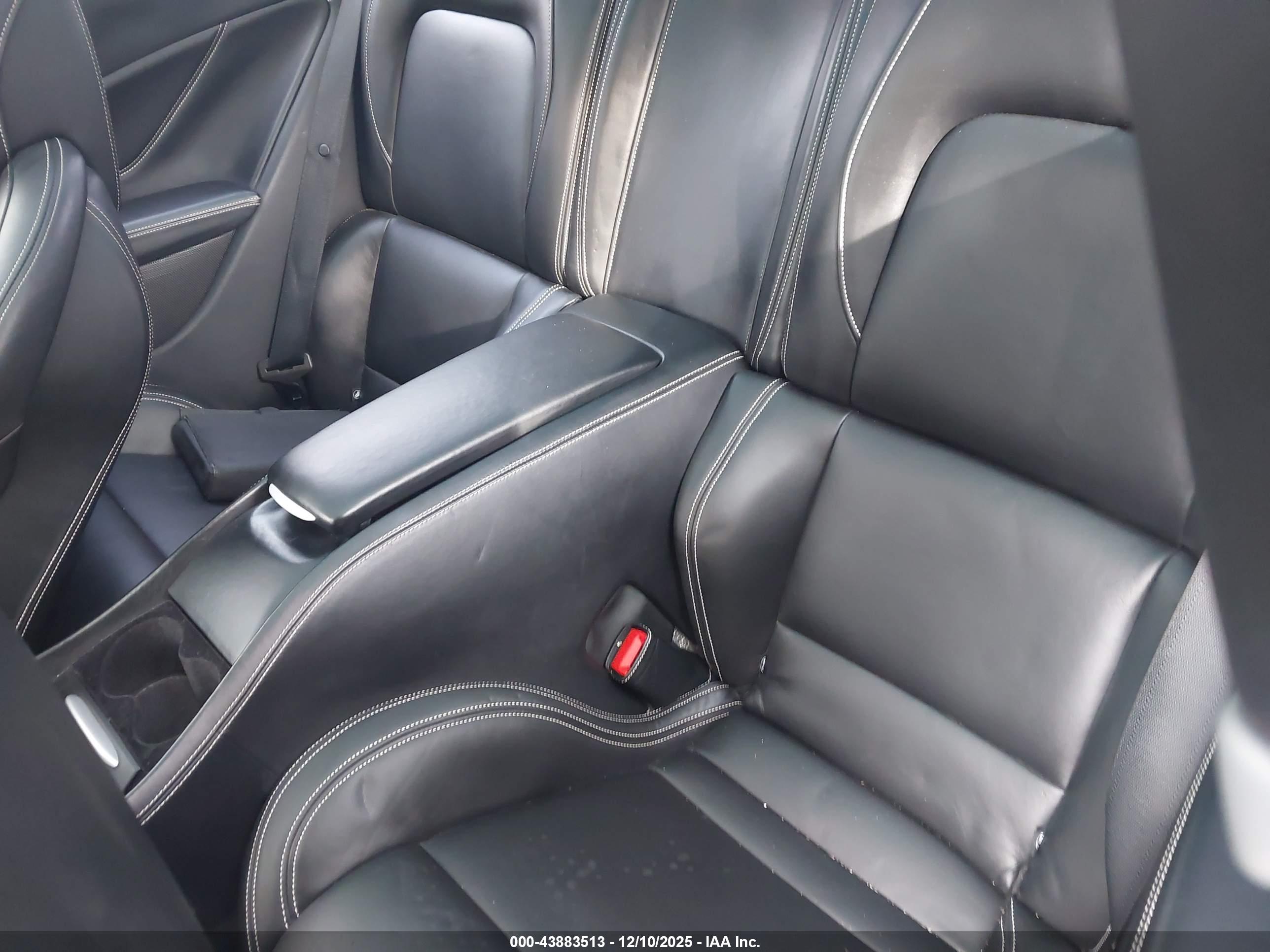 FERRARI FF image 8