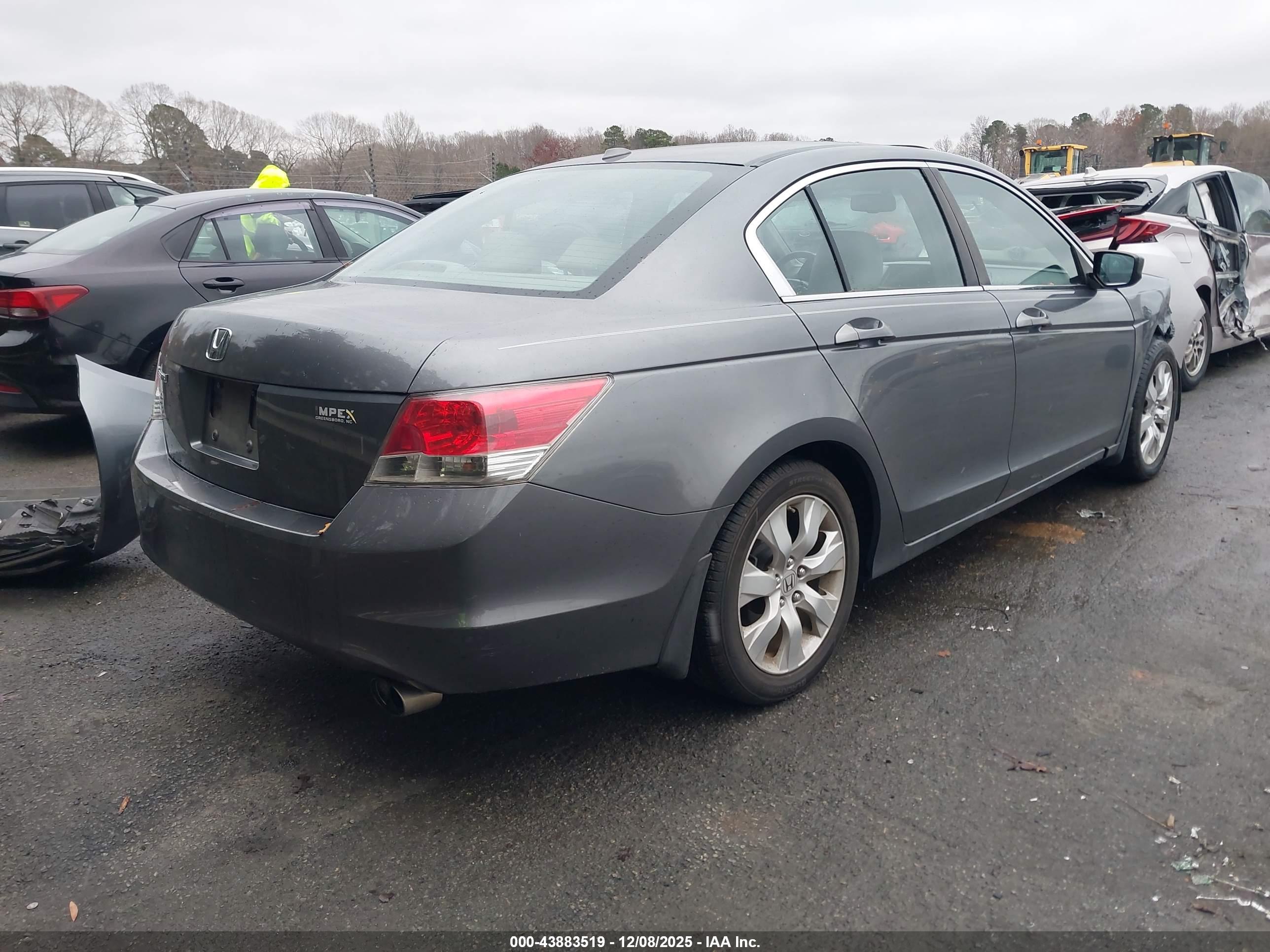 HONDA ACCORD image 4