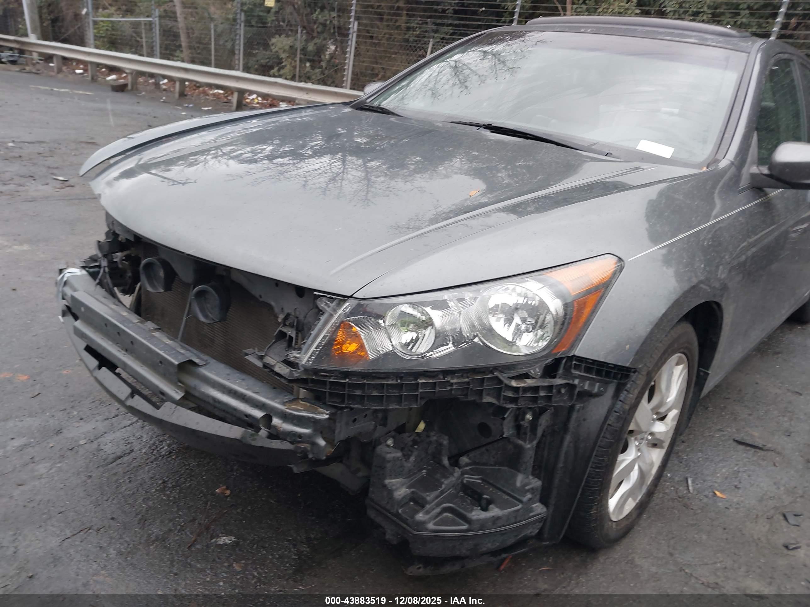 HONDA ACCORD image 6