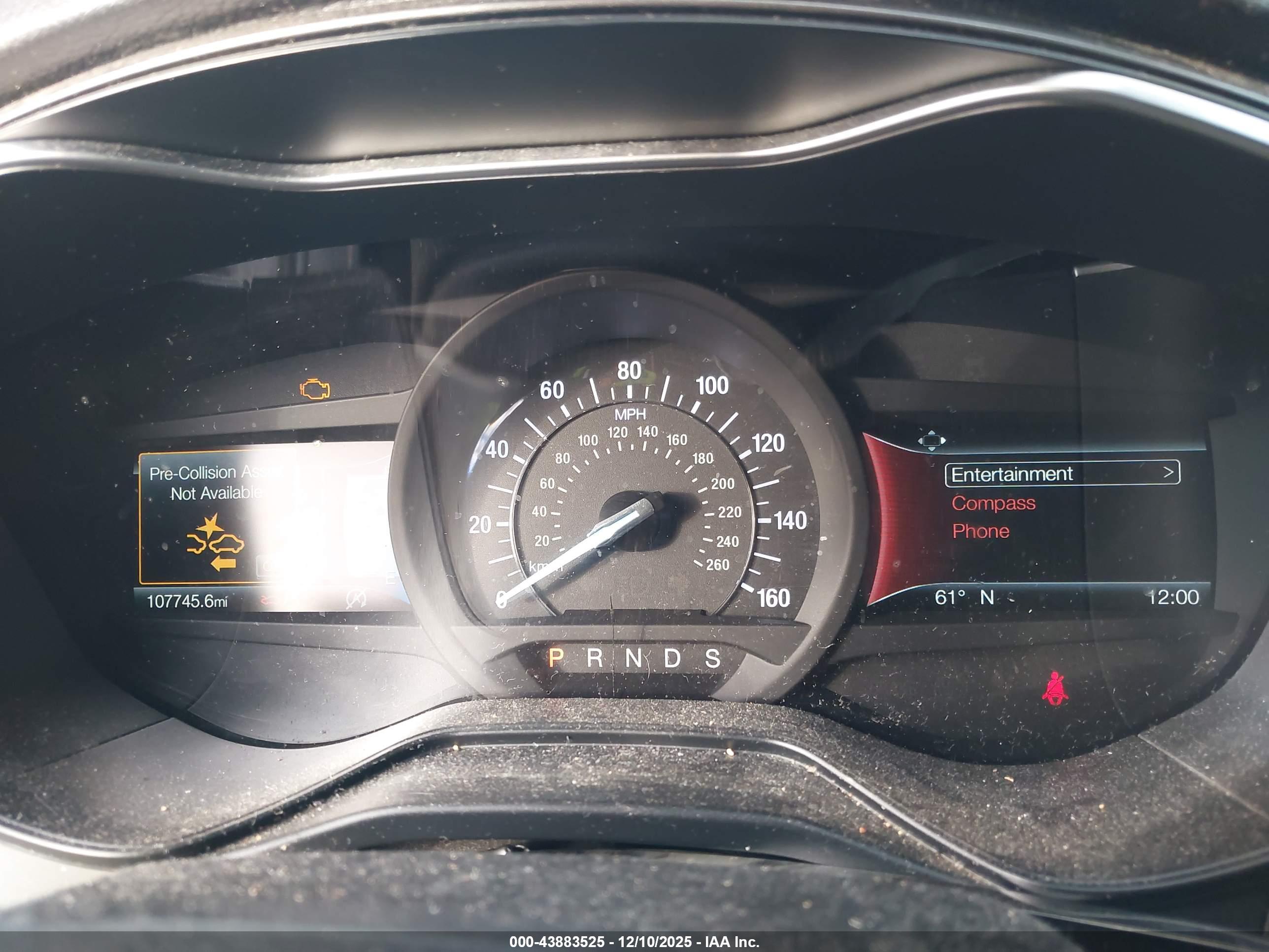 FORD FUSION image 7