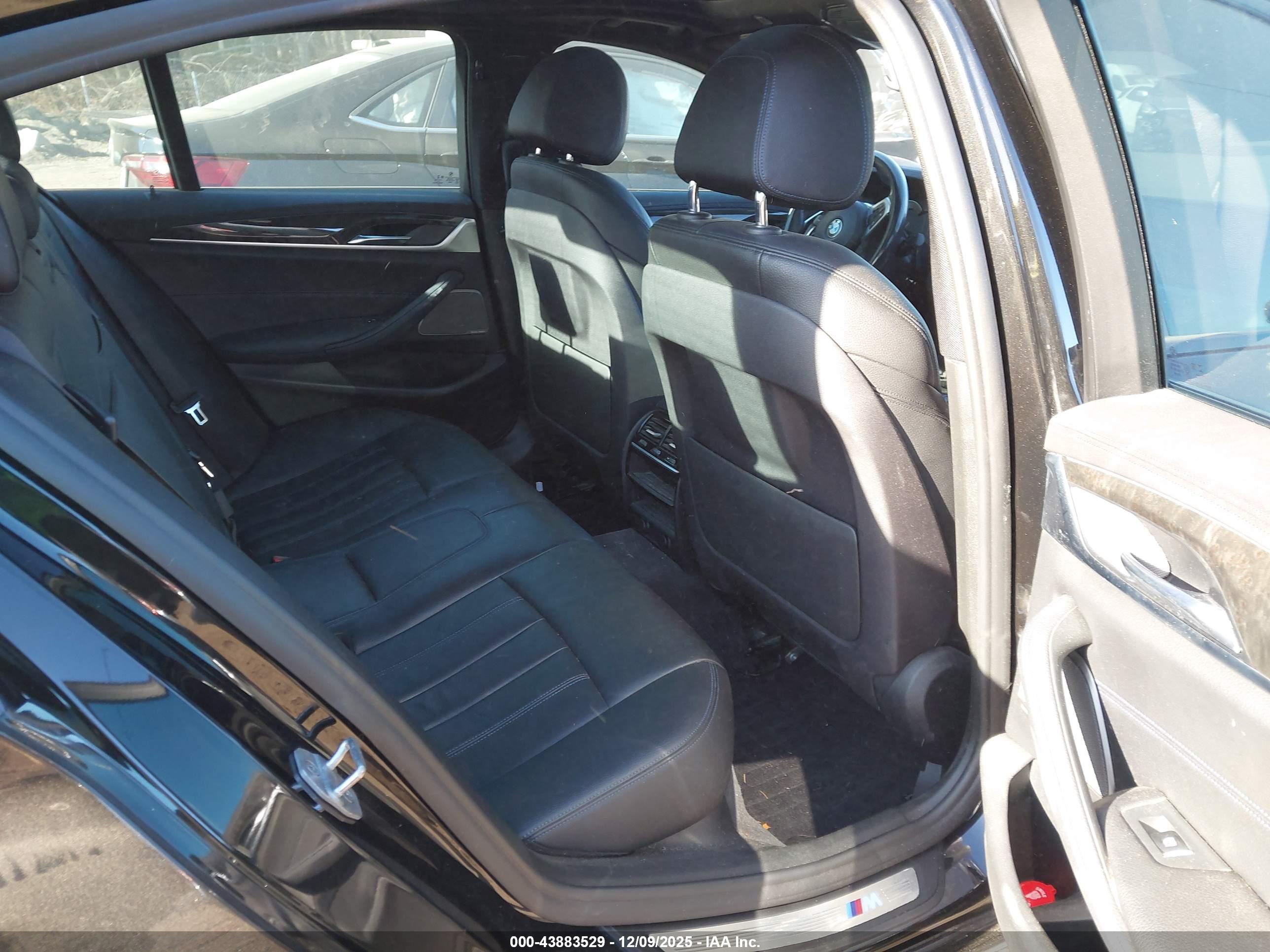 BMW 540I image 8
