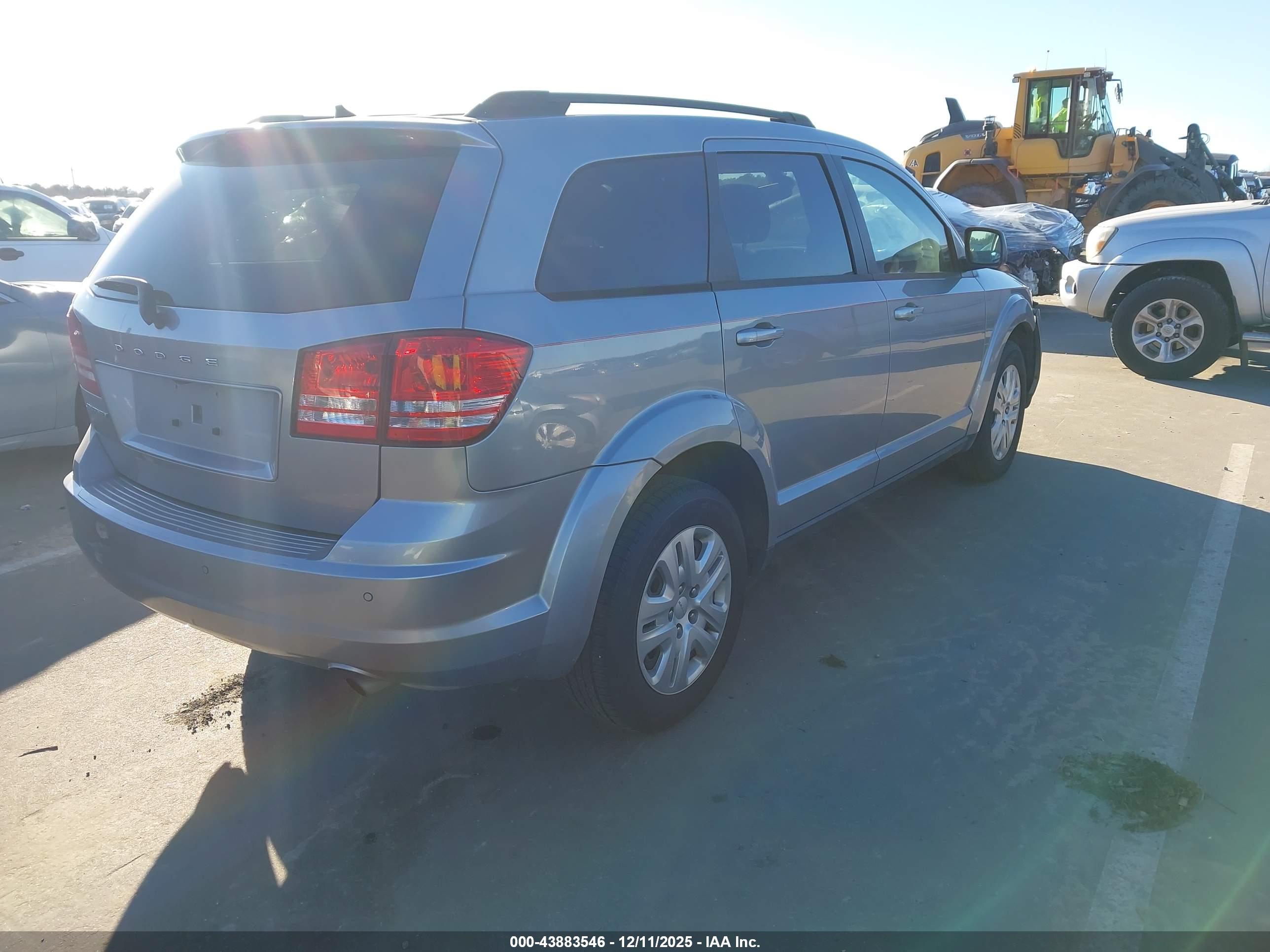 DODGE JOURNEY image 4