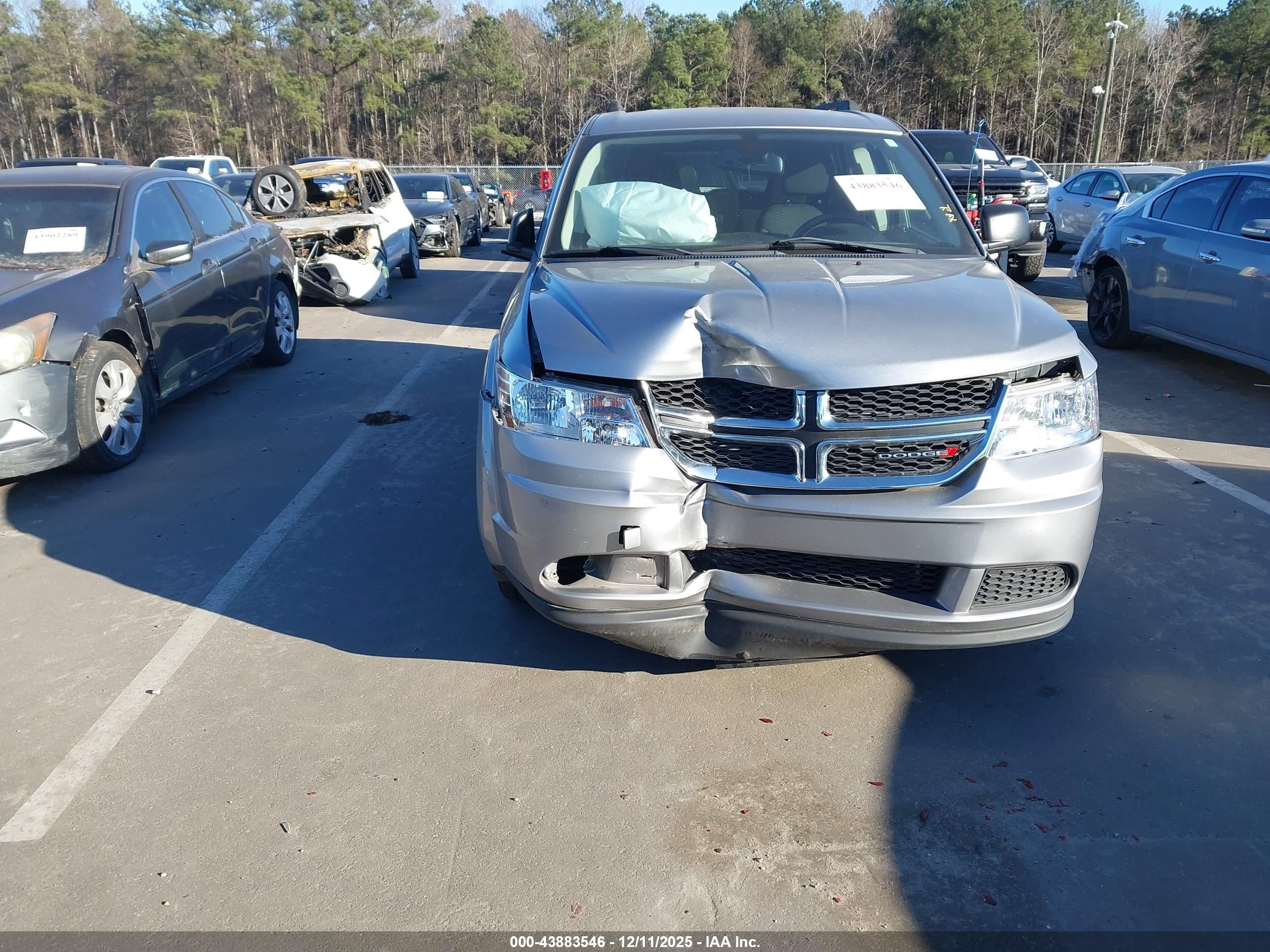 DODGE JOURNEY image 6