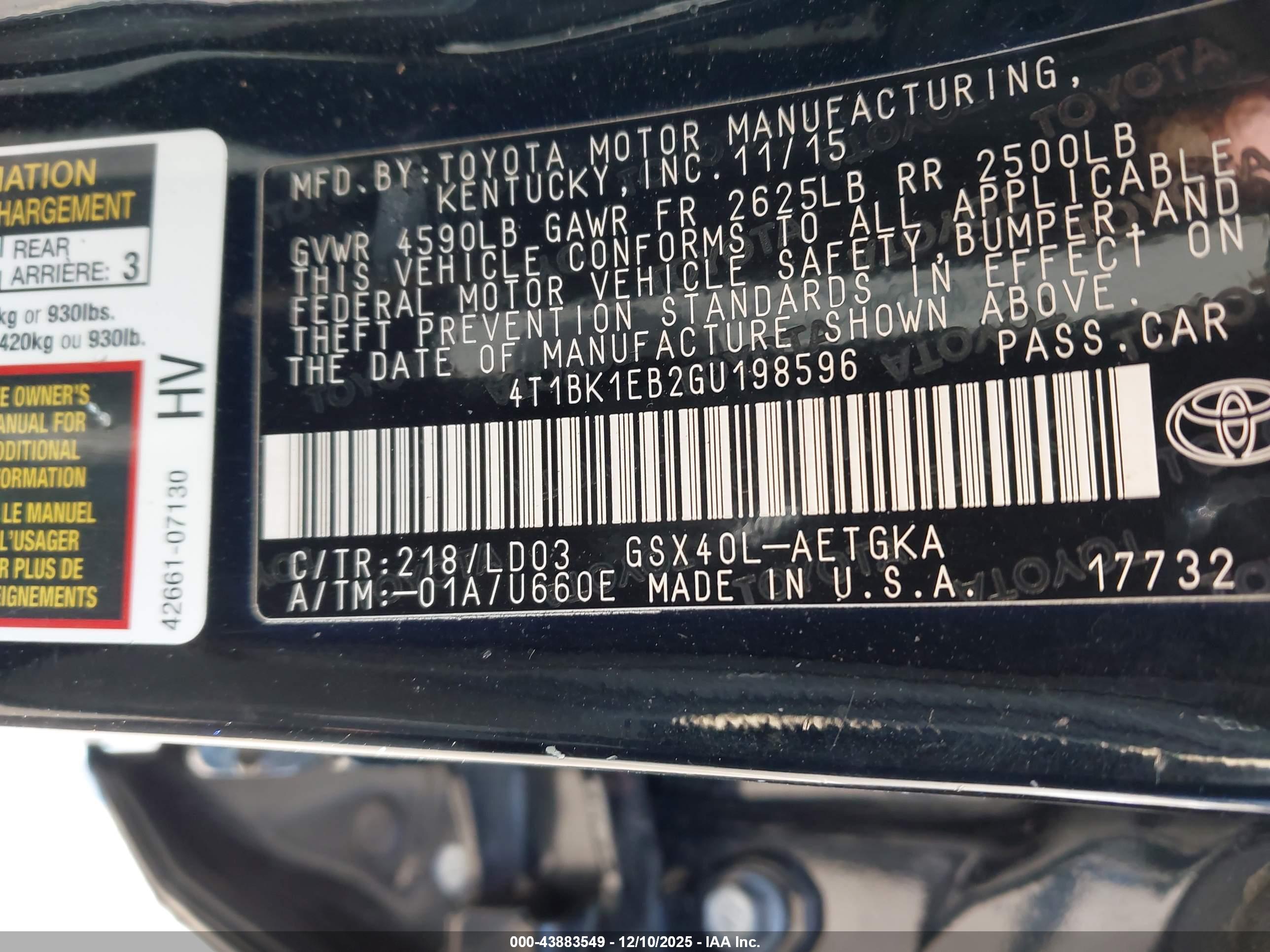 TOYOTA AVALON image 9