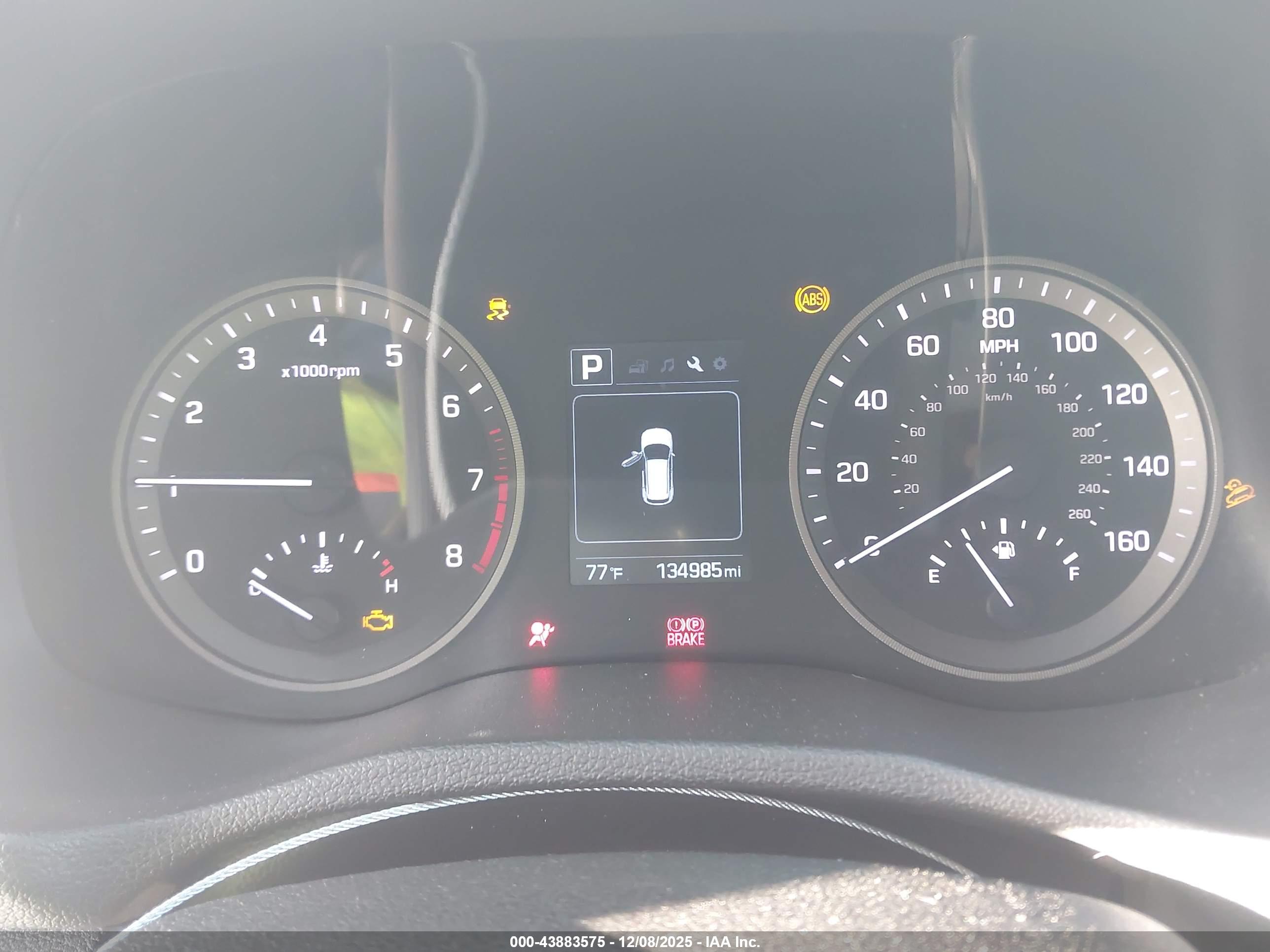 HYUNDAI TUCSON image 7