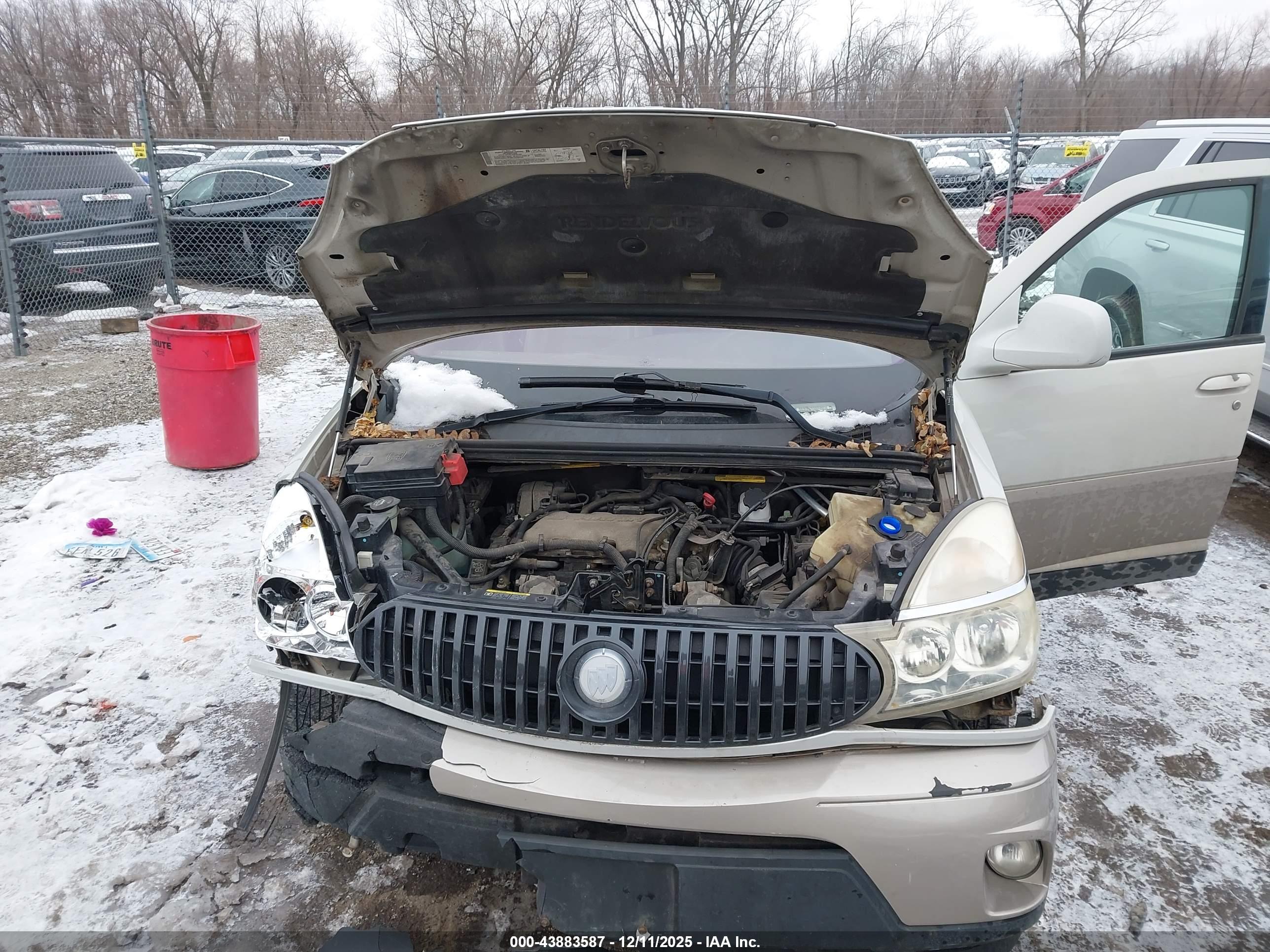 BUICK RENDEZVOUS image 10