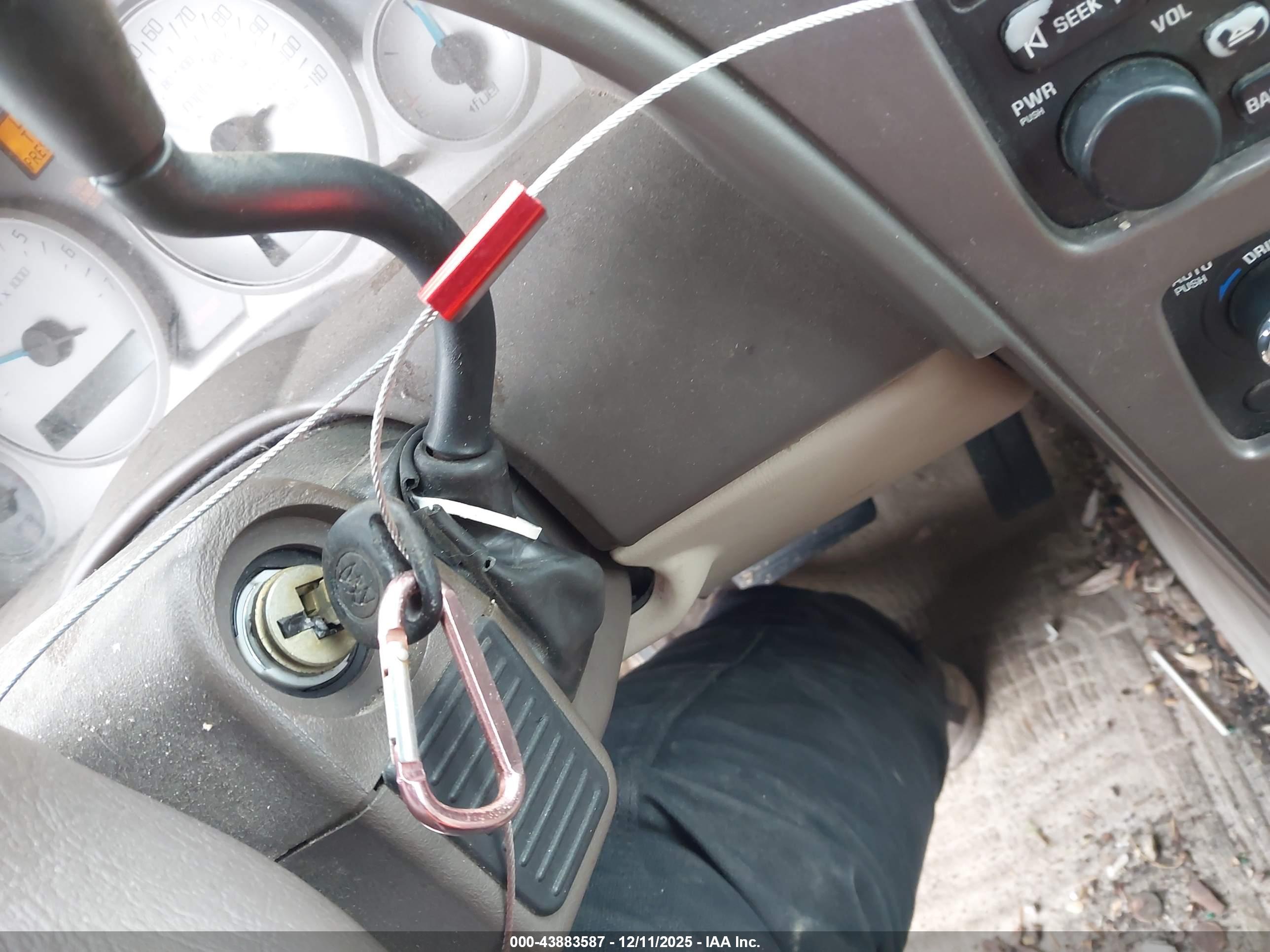BUICK RENDEZVOUS image 11