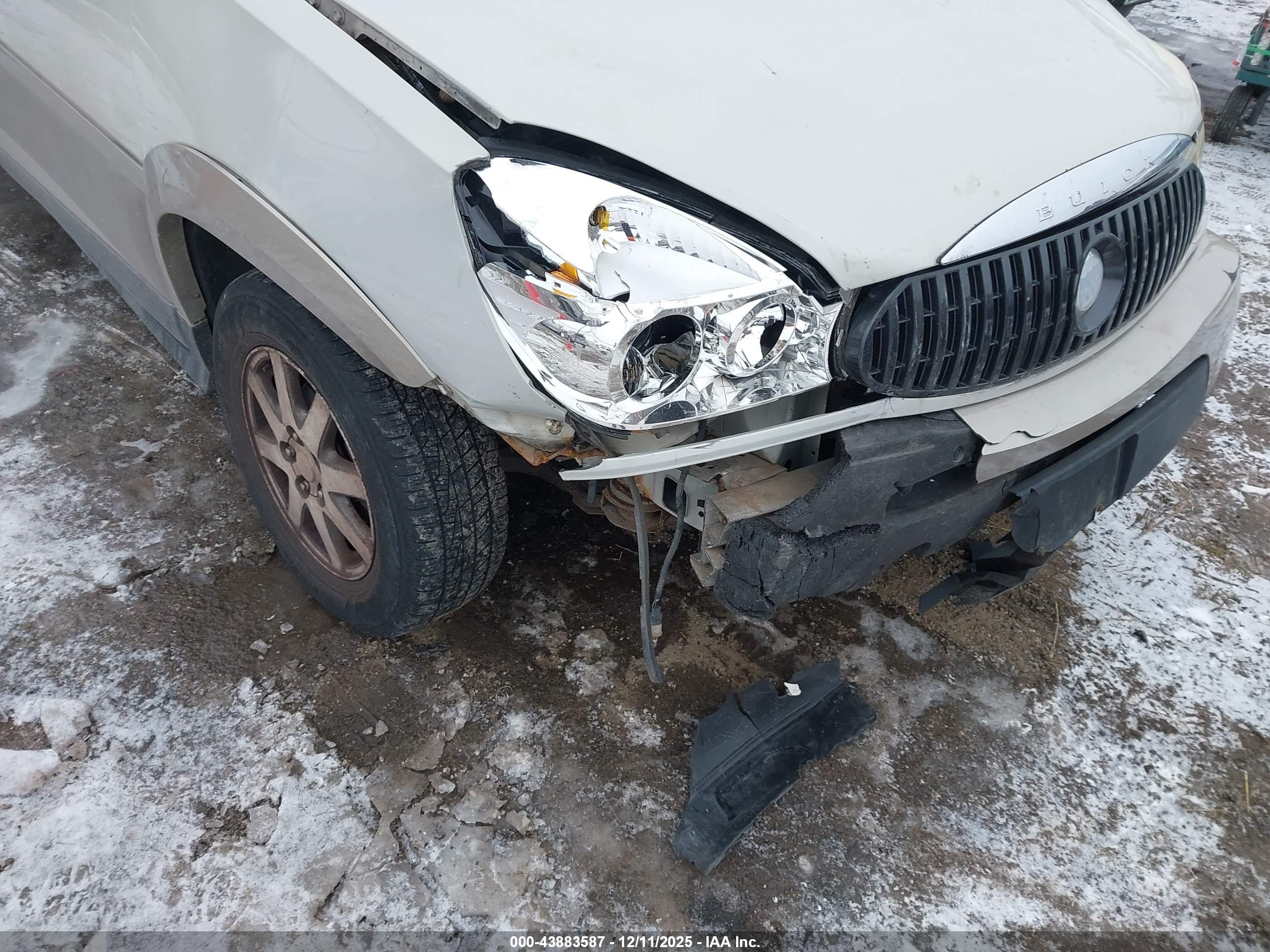 BUICK RENDEZVOUS image 6