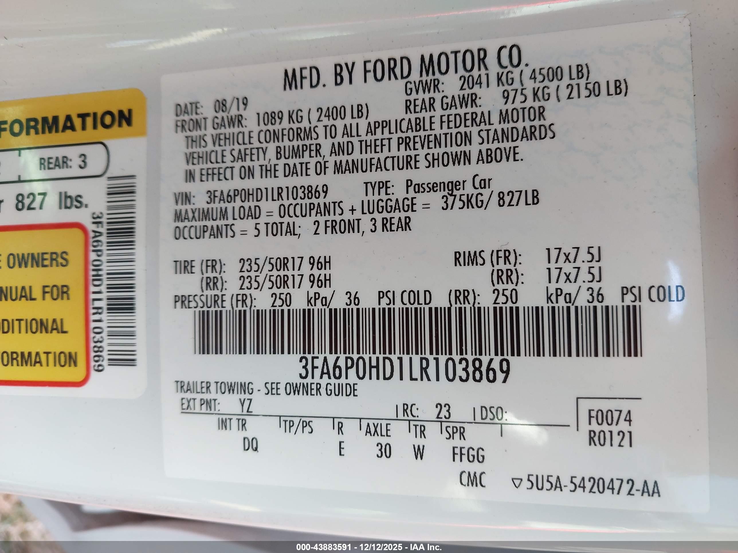 FORD FUSION image 9