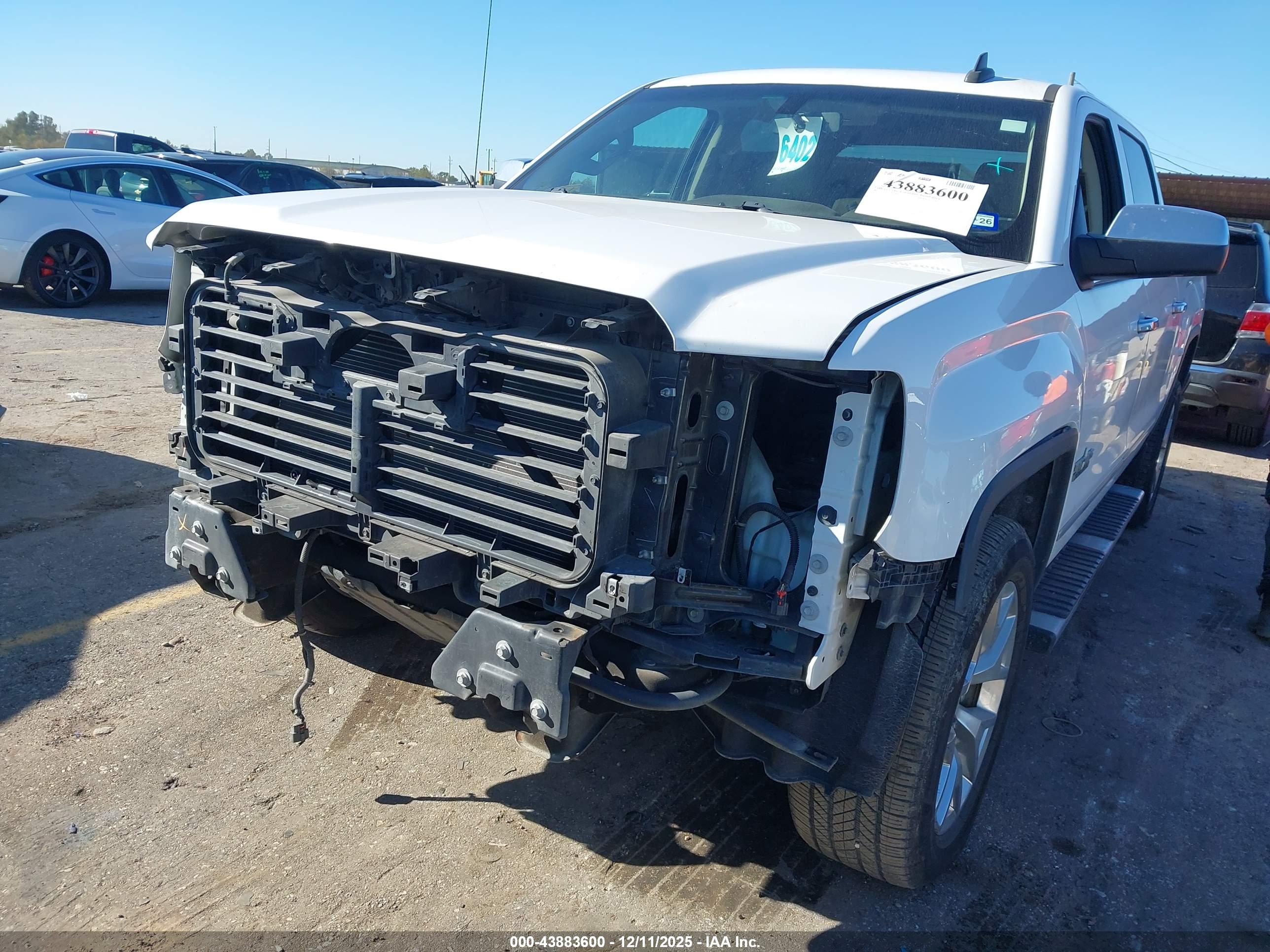 GMC SIERRA image 6