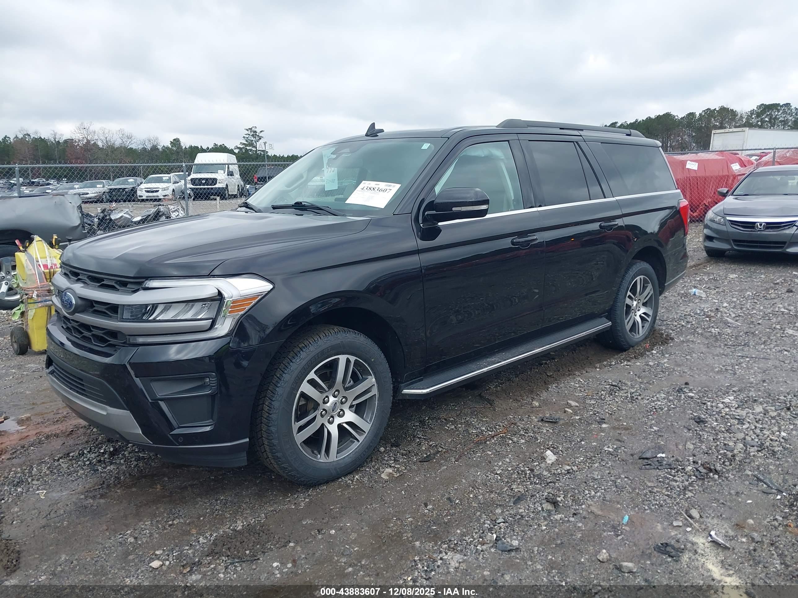 FORD EXPEDITION image 2
