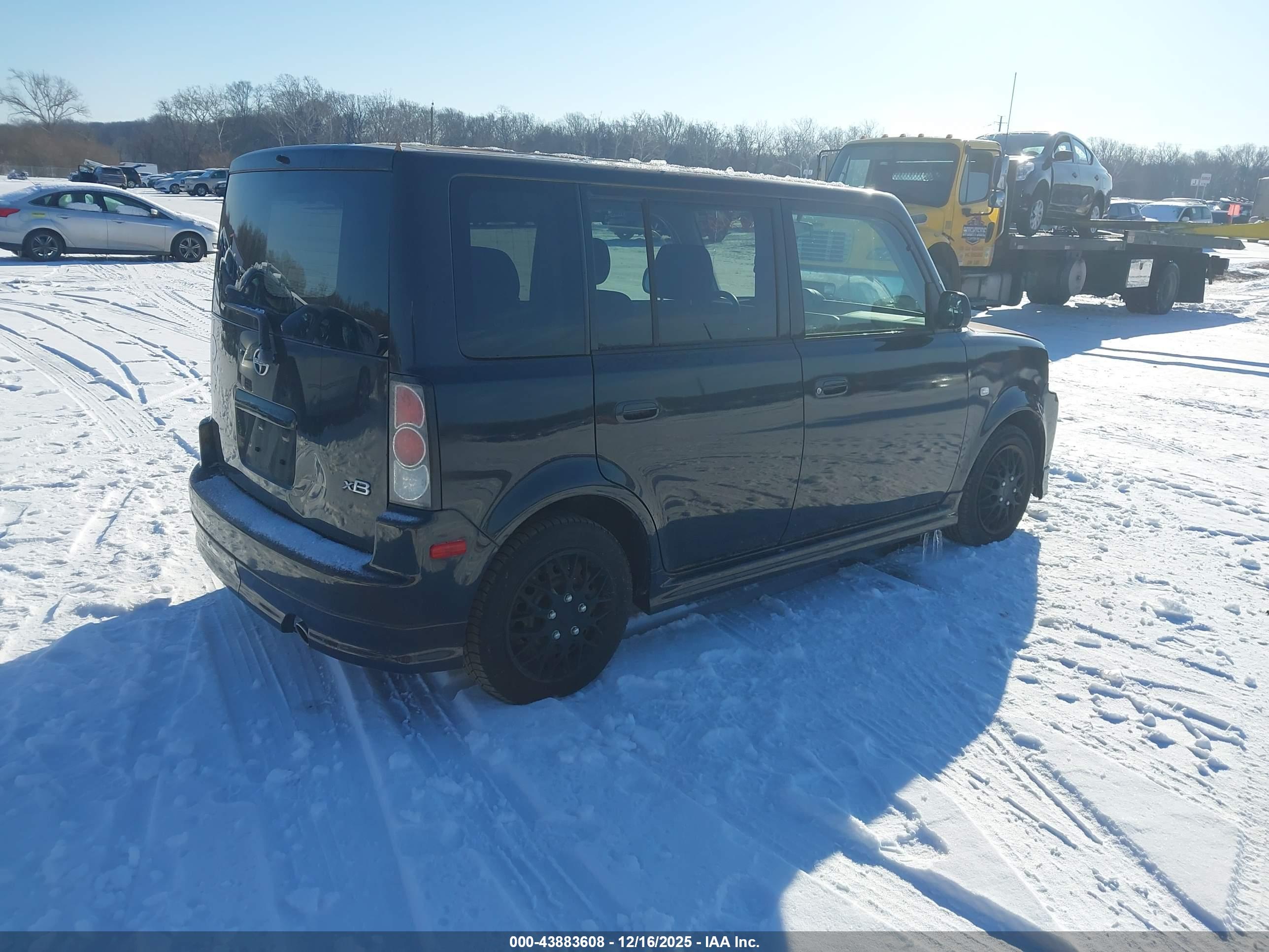 SCION XB image 4
