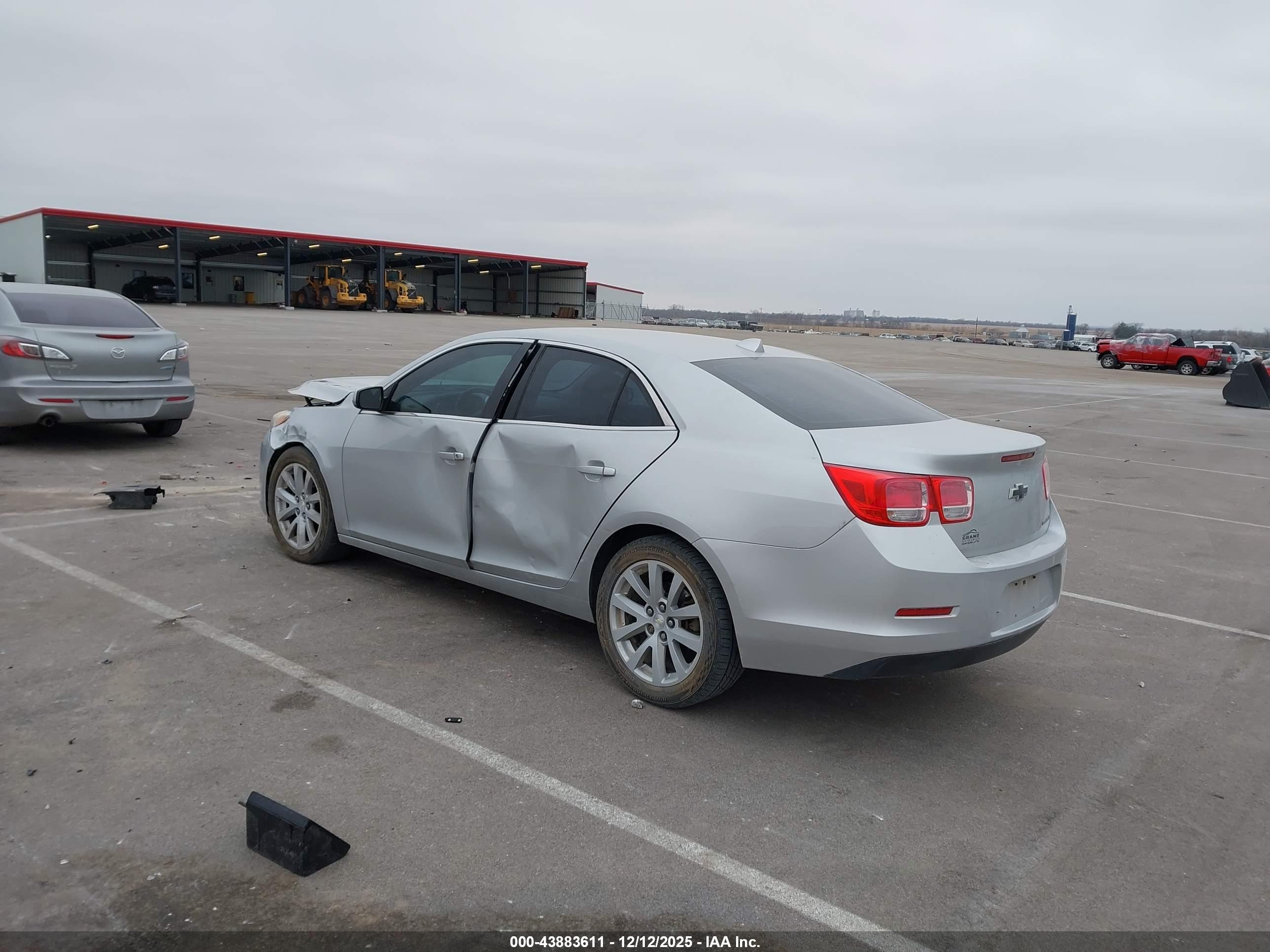 CHEVROLET MALIBU image 3