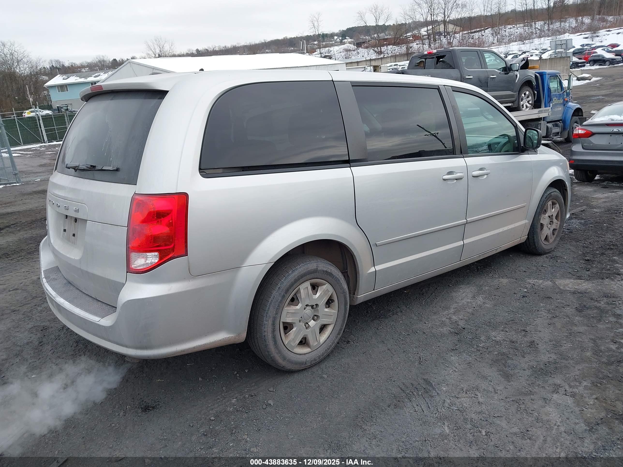 DODGE GRAND image 4