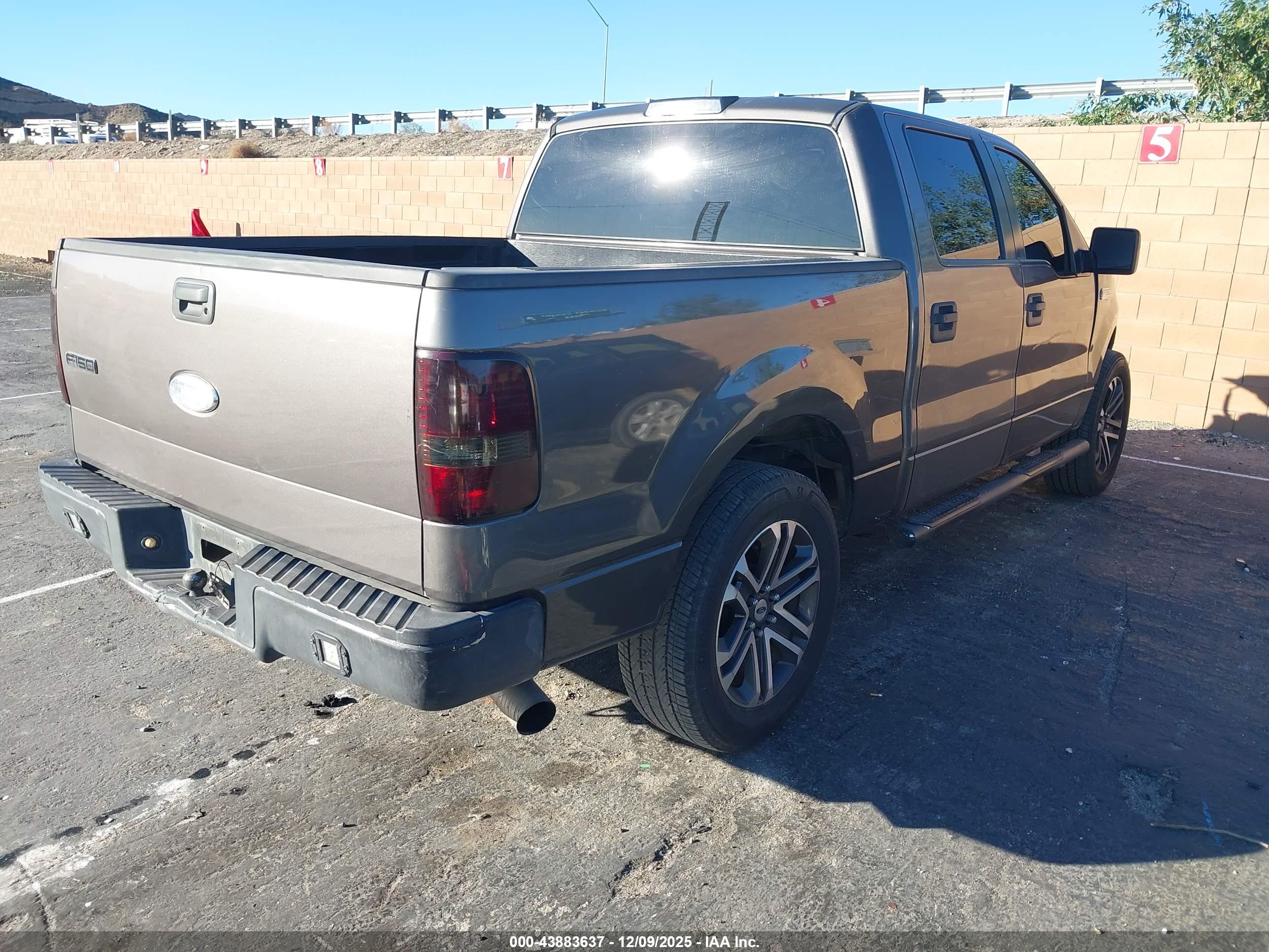 FORD F-150 image 4