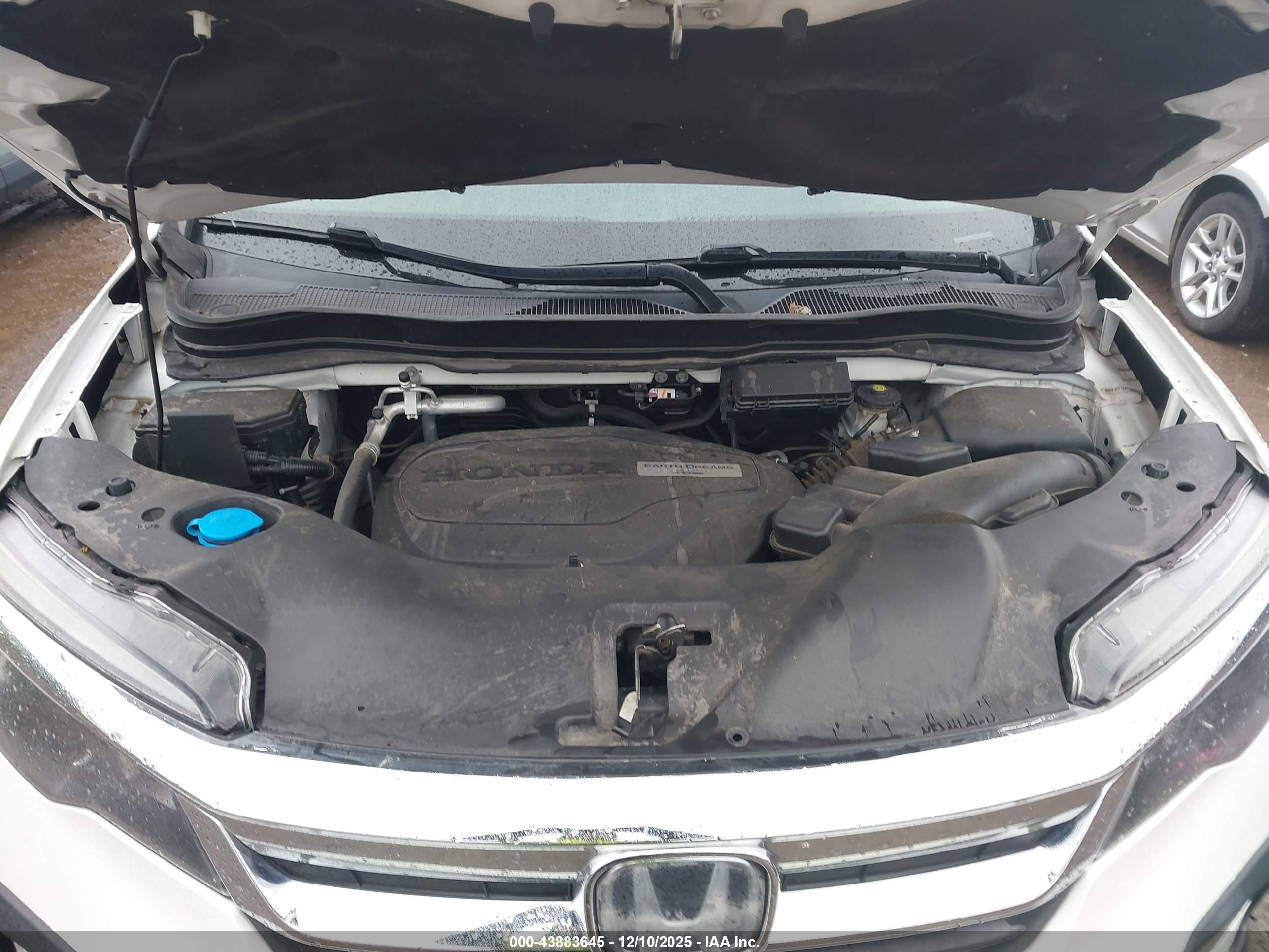 HONDA PILOT image 10