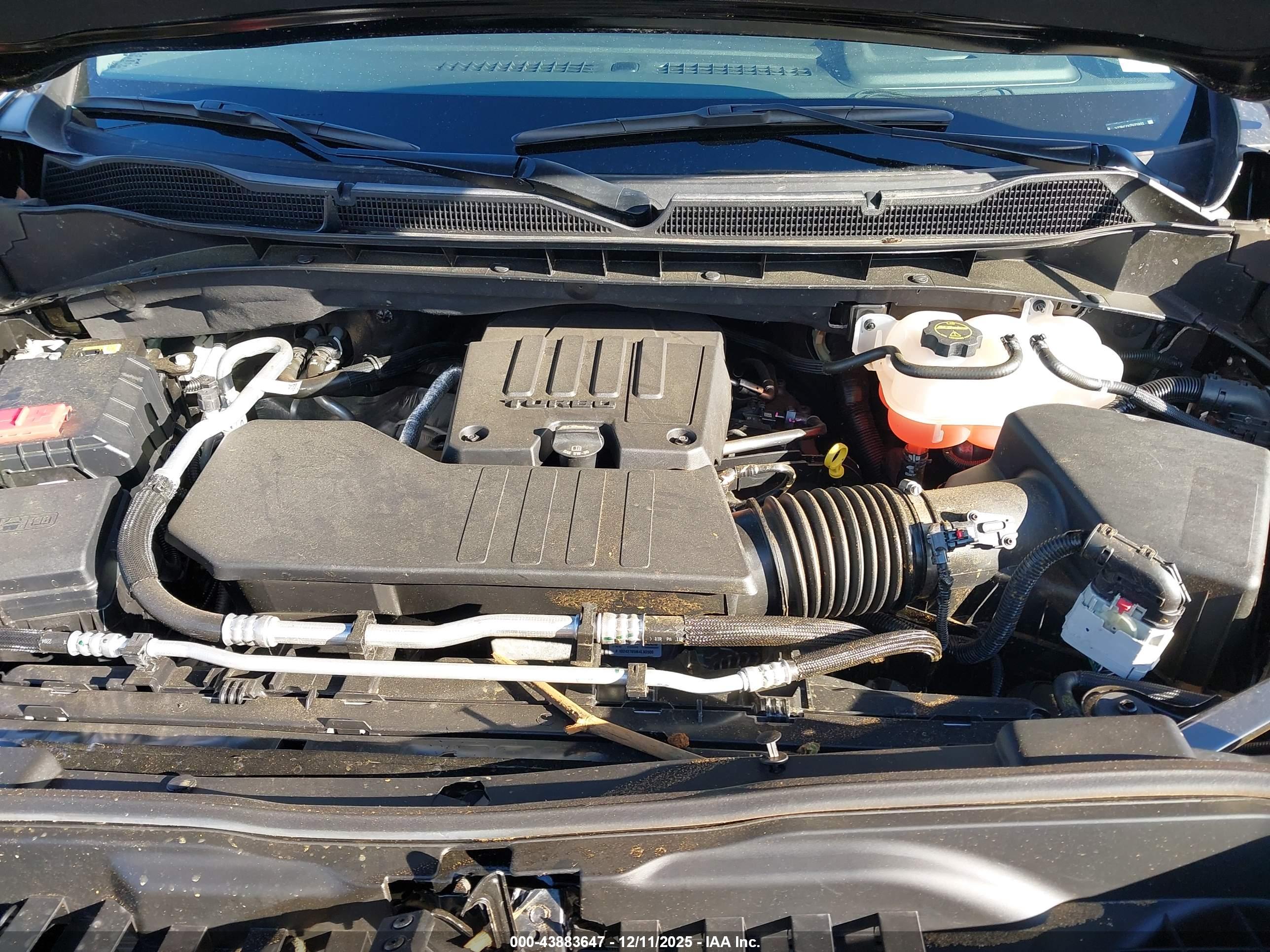 CHEVROLET SILVERADO image 10