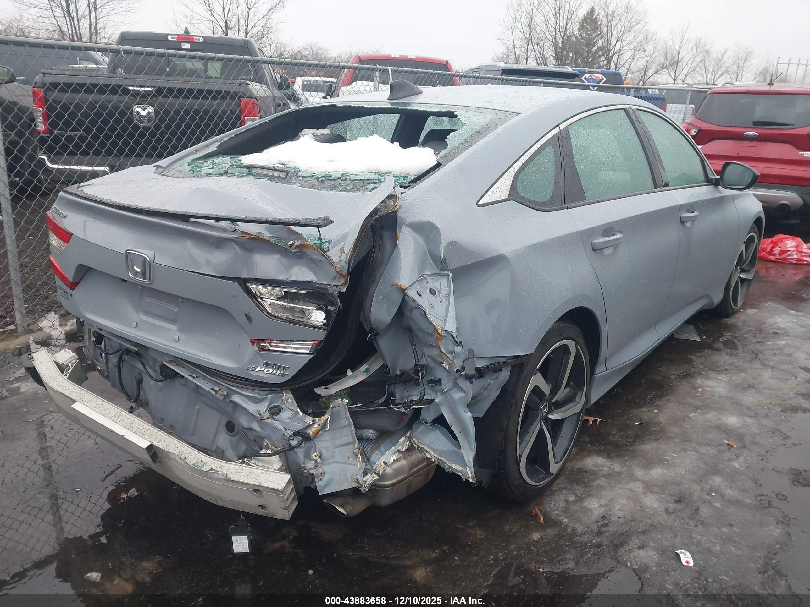 HONDA ACCORD image 4