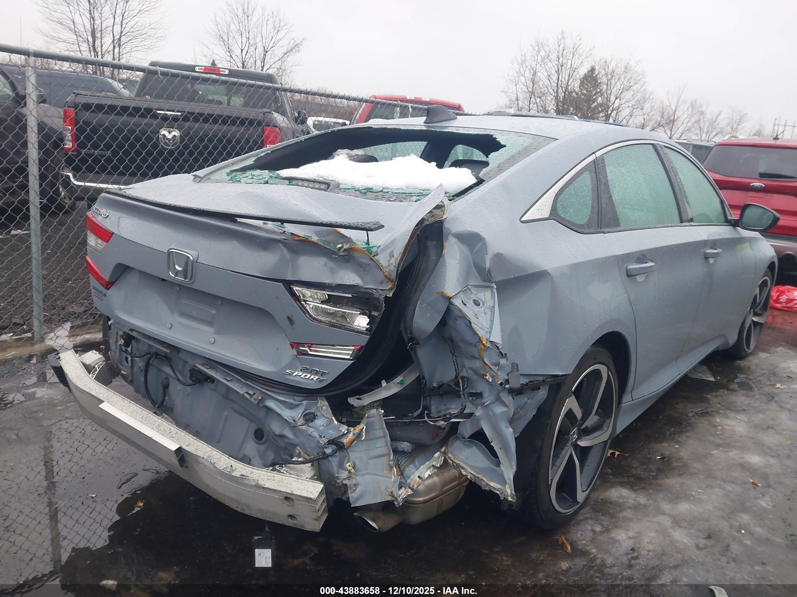 HONDA ACCORD image 6