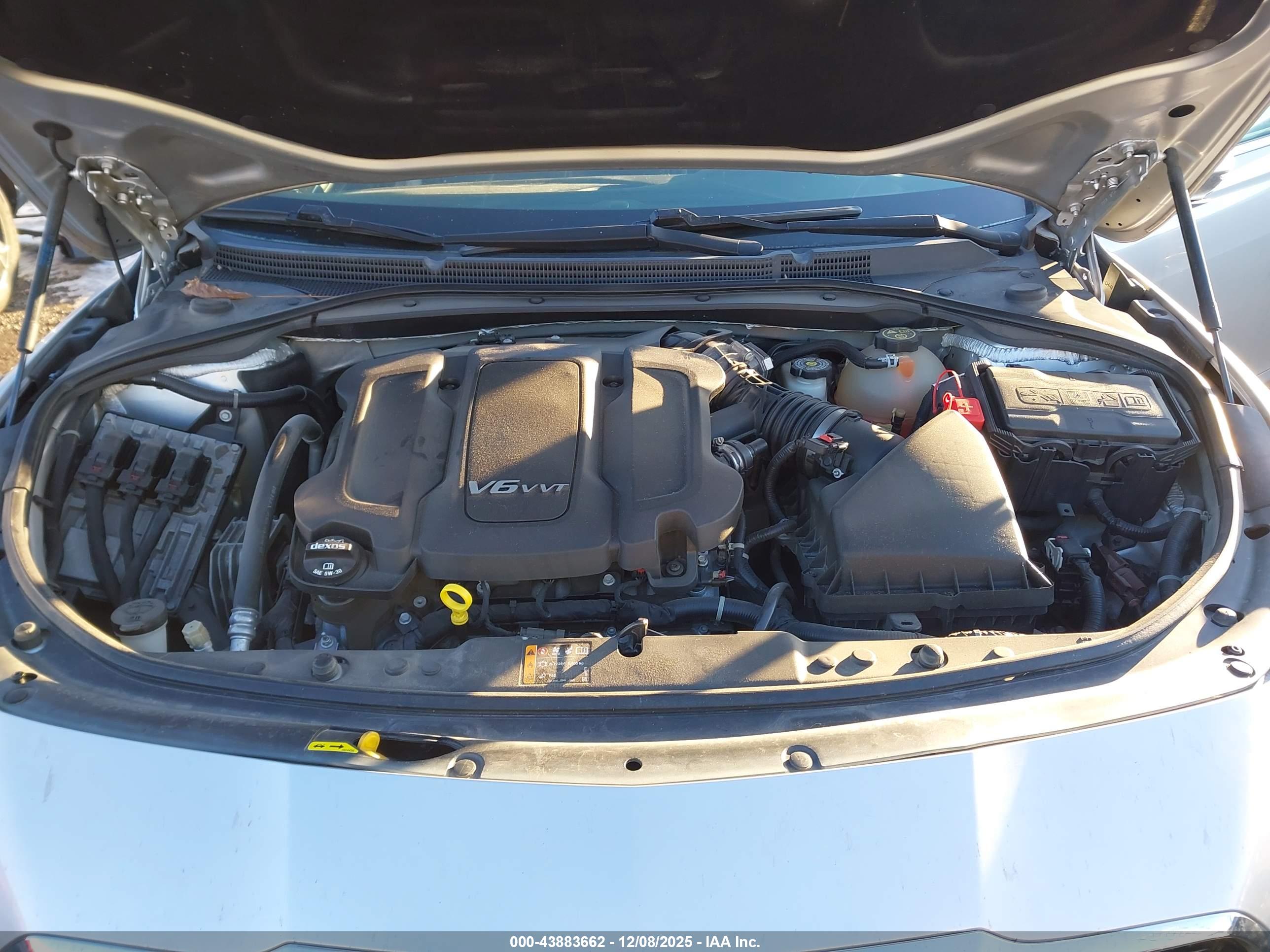 BUICK LACROSSE image 10