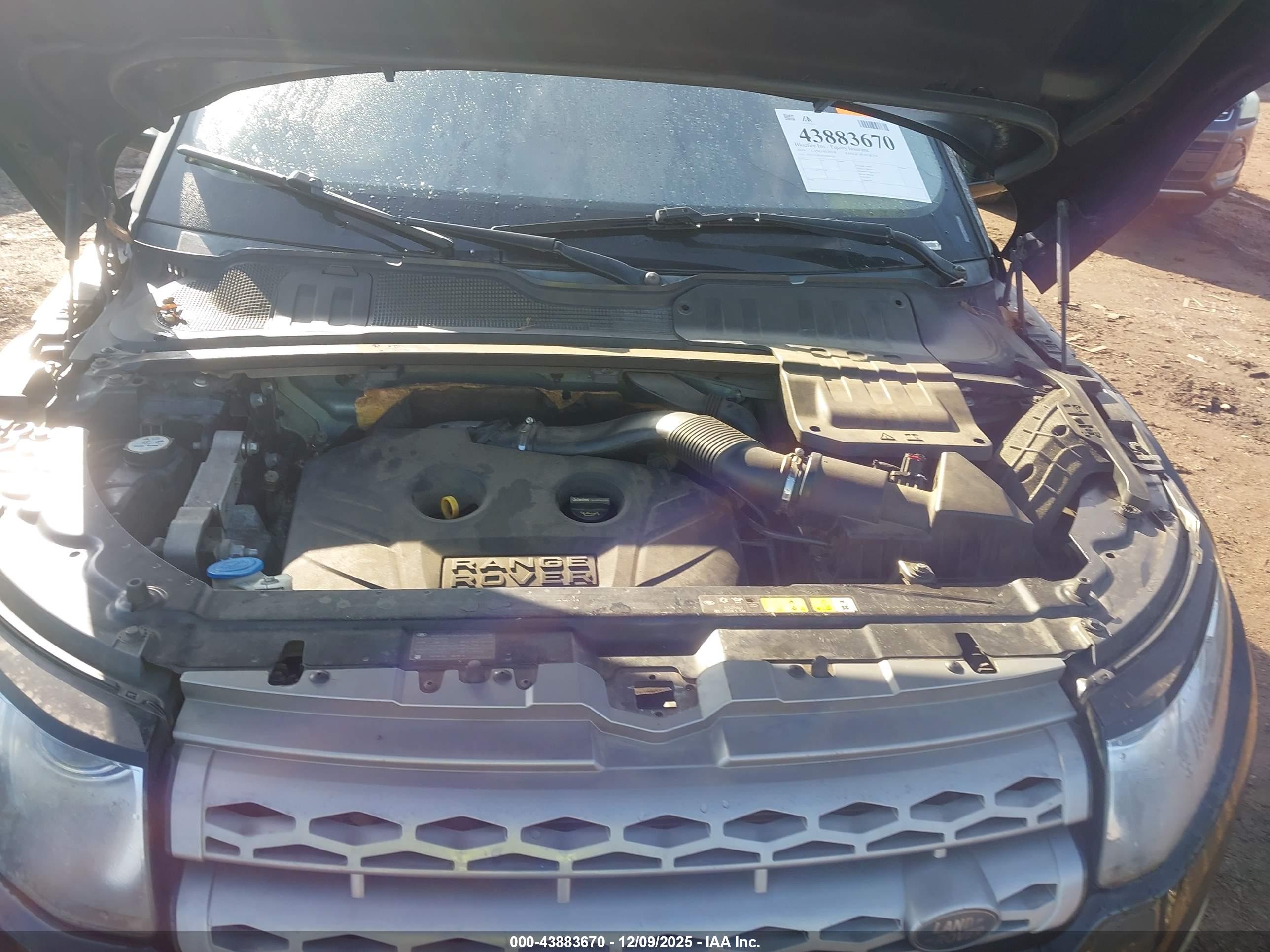 LAND ROVER image 10