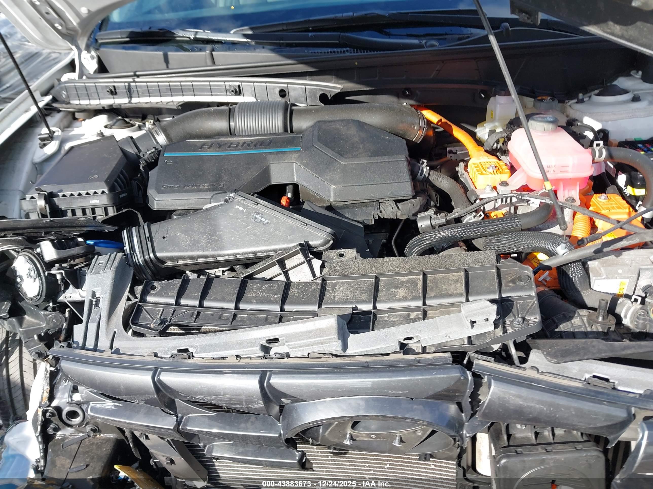 HYUNDAI TUCSON image 10
