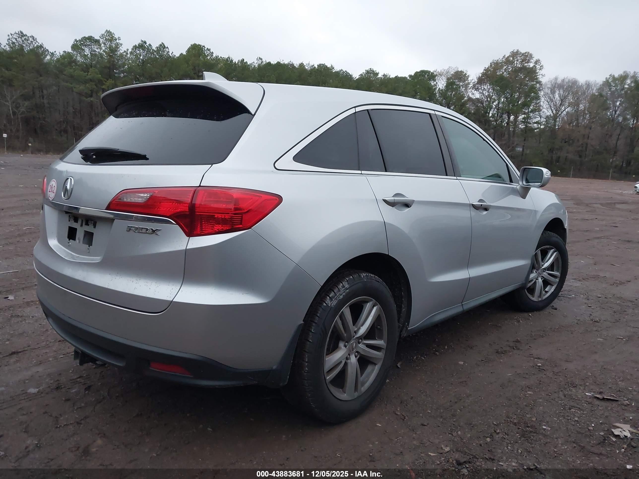 ACURA RDX image 4