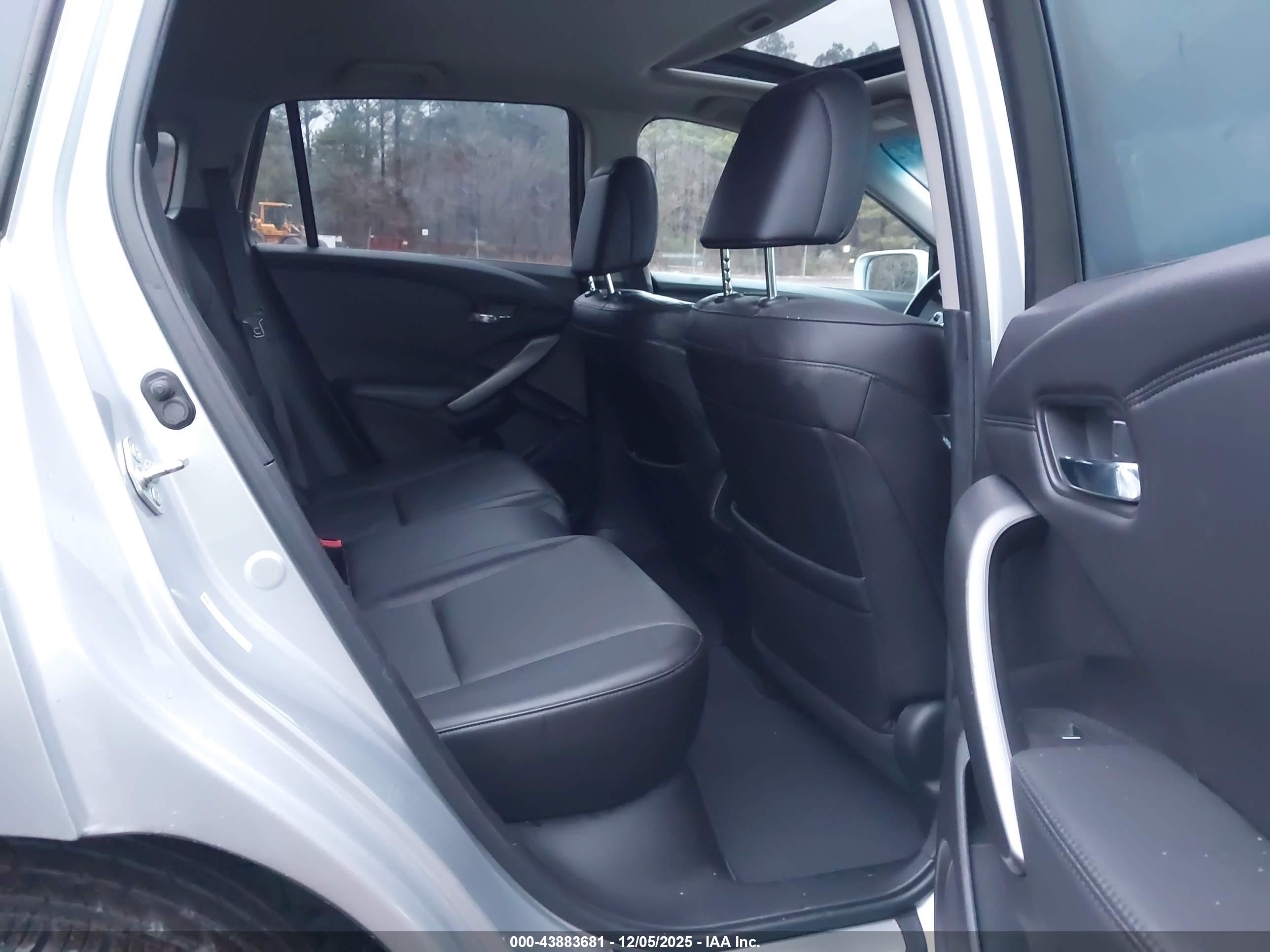 ACURA RDX image 8