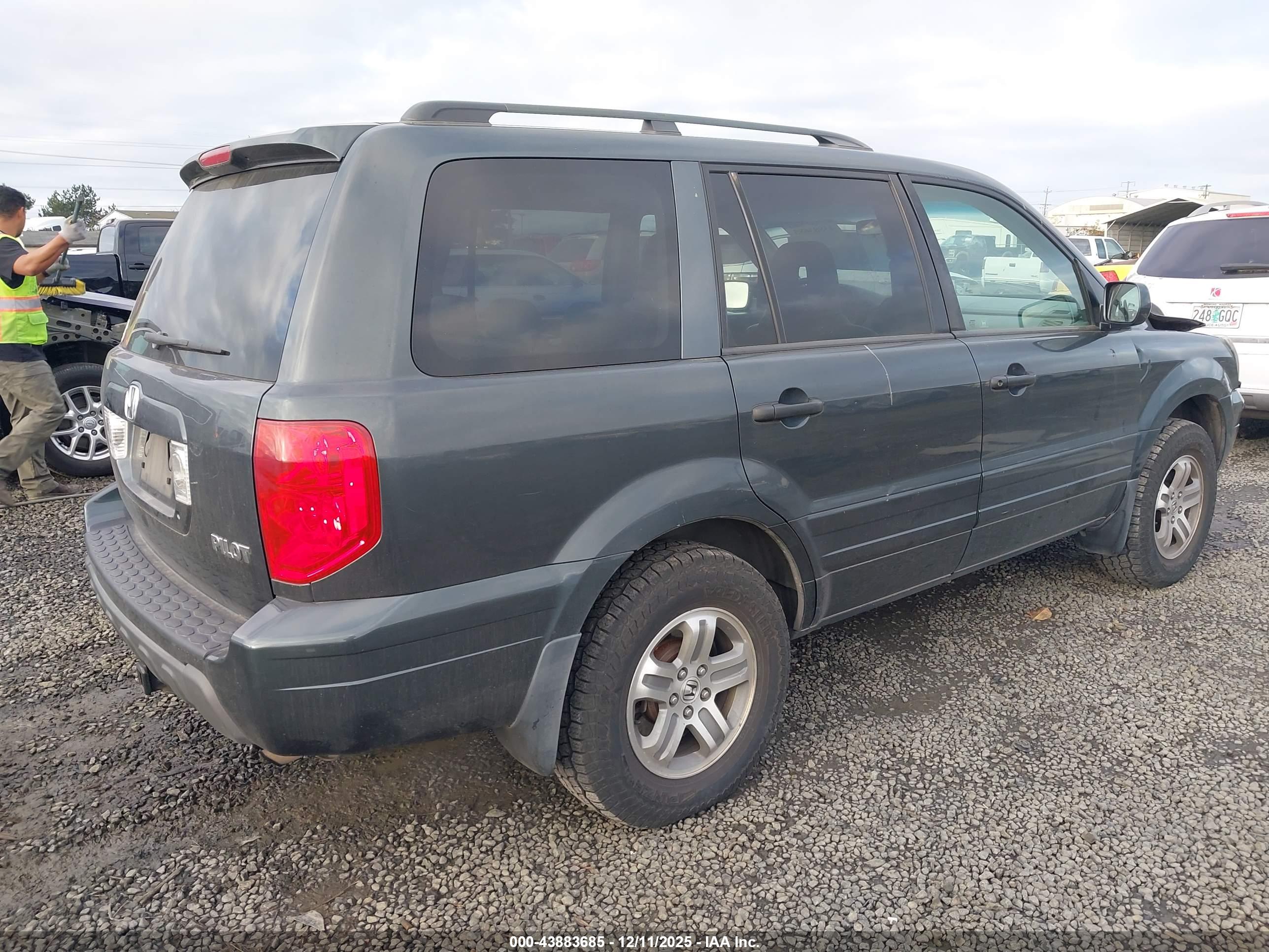 HONDA PILOT image 4