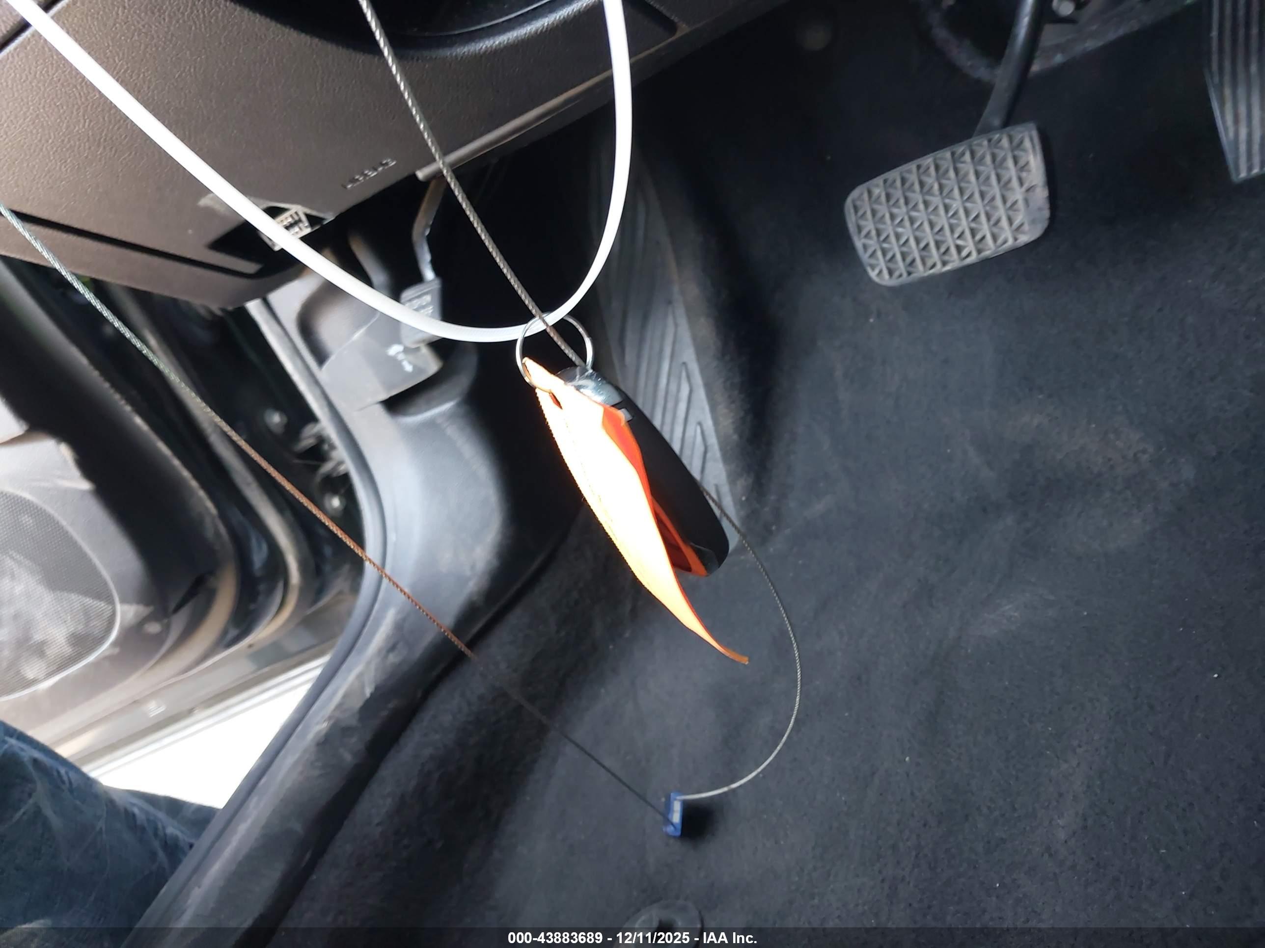 CHEVROLET CRUZE image 11