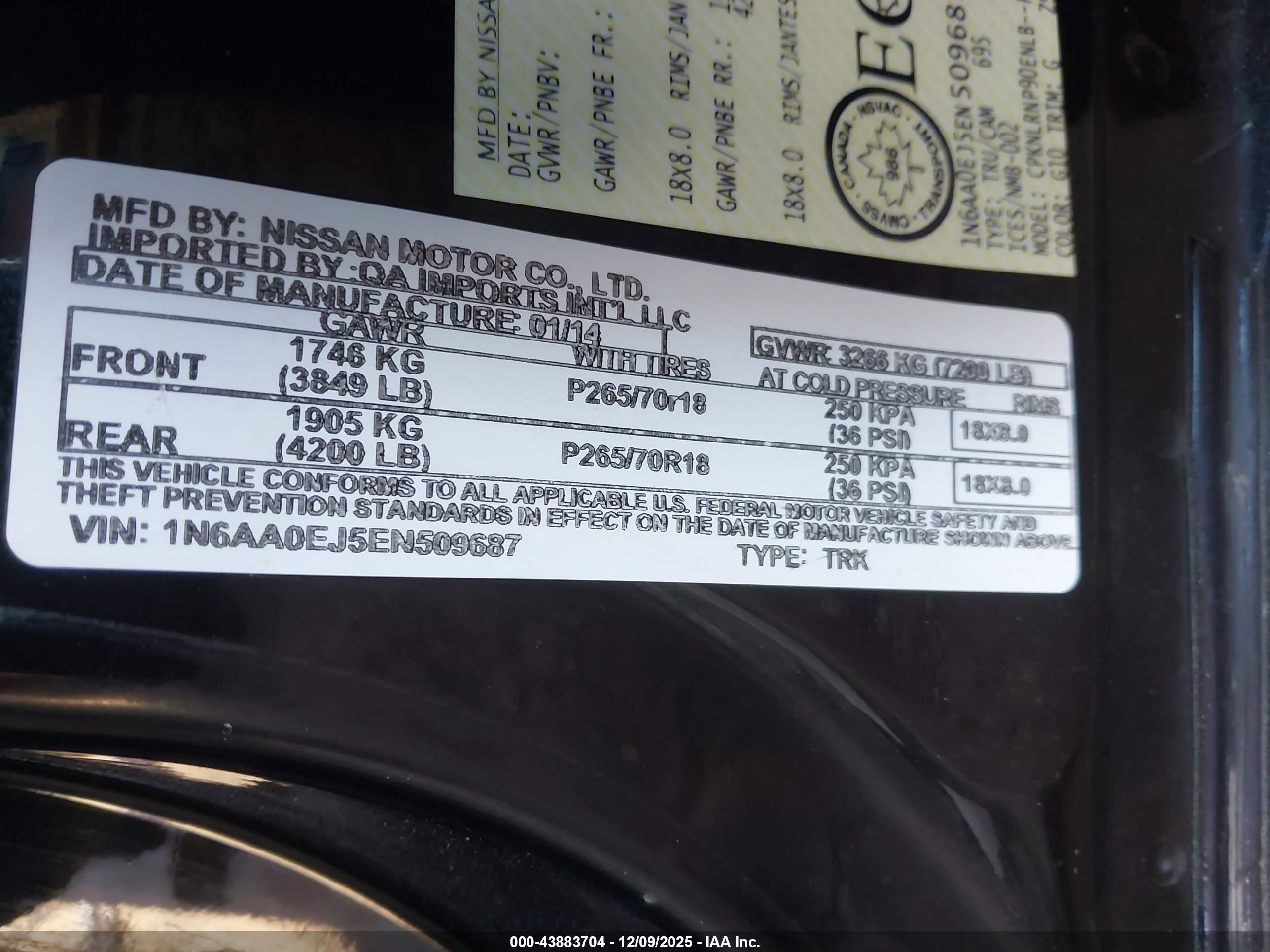 NISSAN TITAN image 9