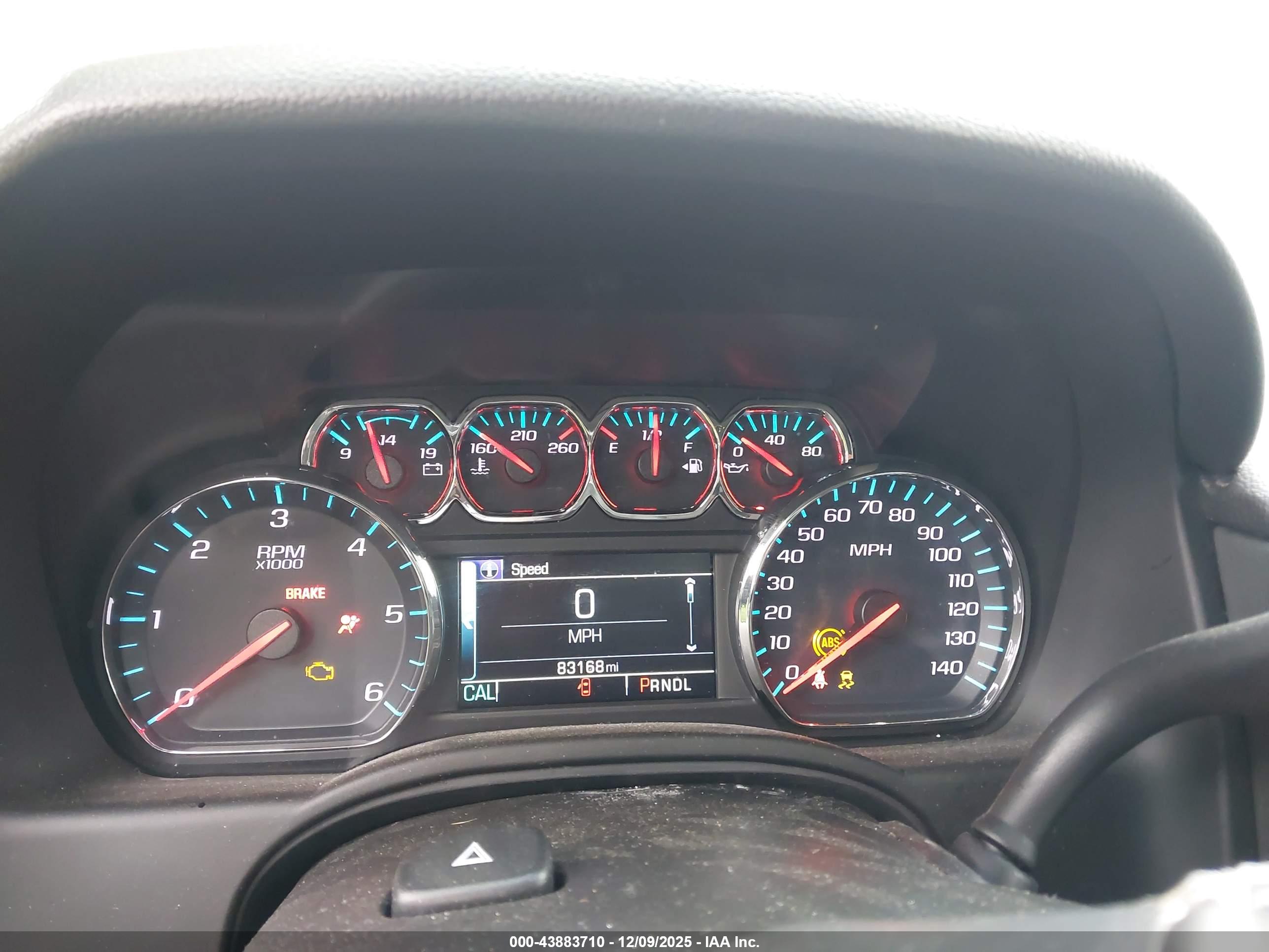CHEVROLET TAHOE image 7