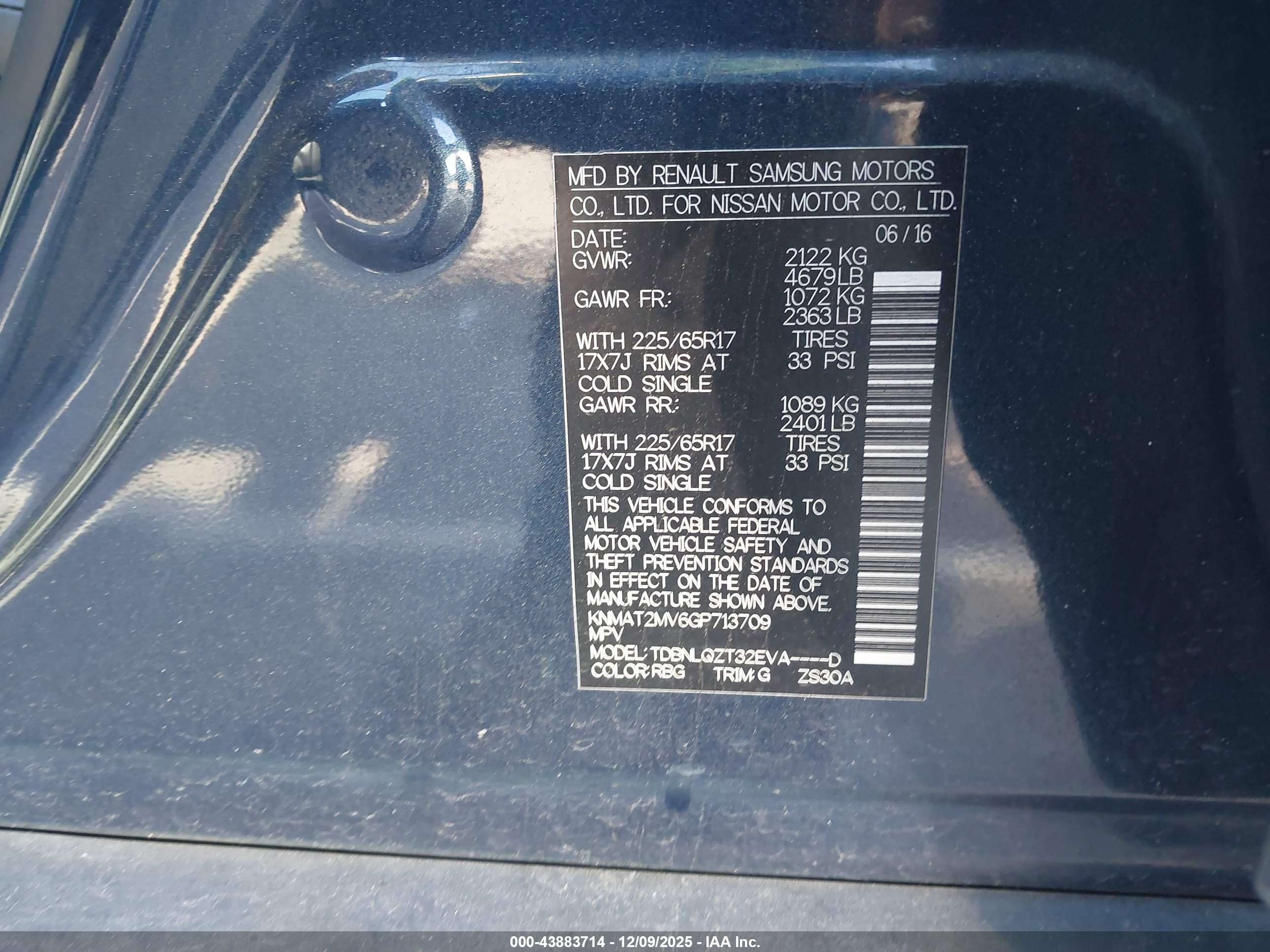 NISSAN ROGUE image 9