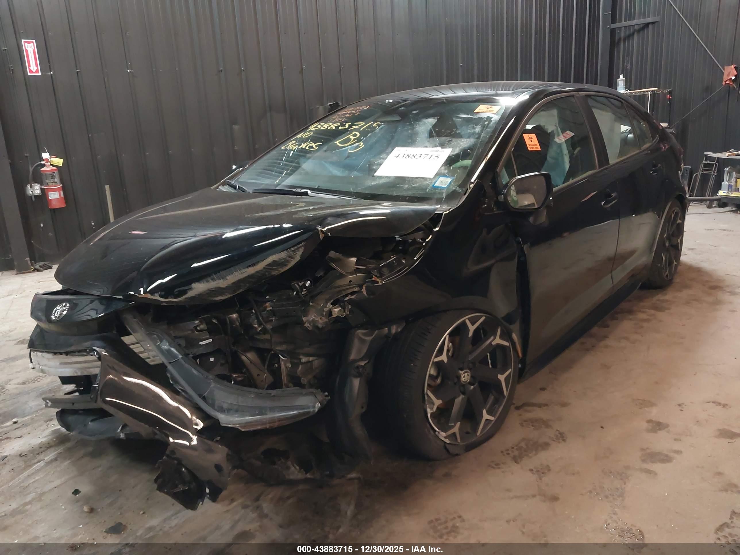 TOYOTA COROLLA image 6