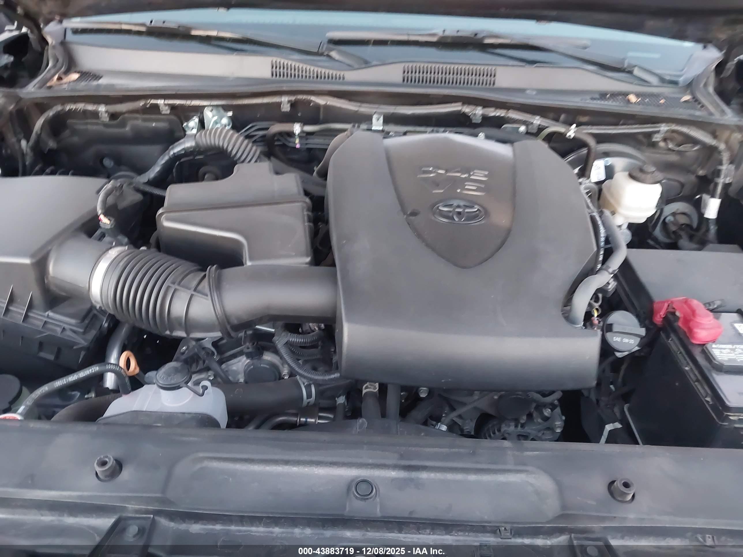 TOYOTA TACOMA image 10