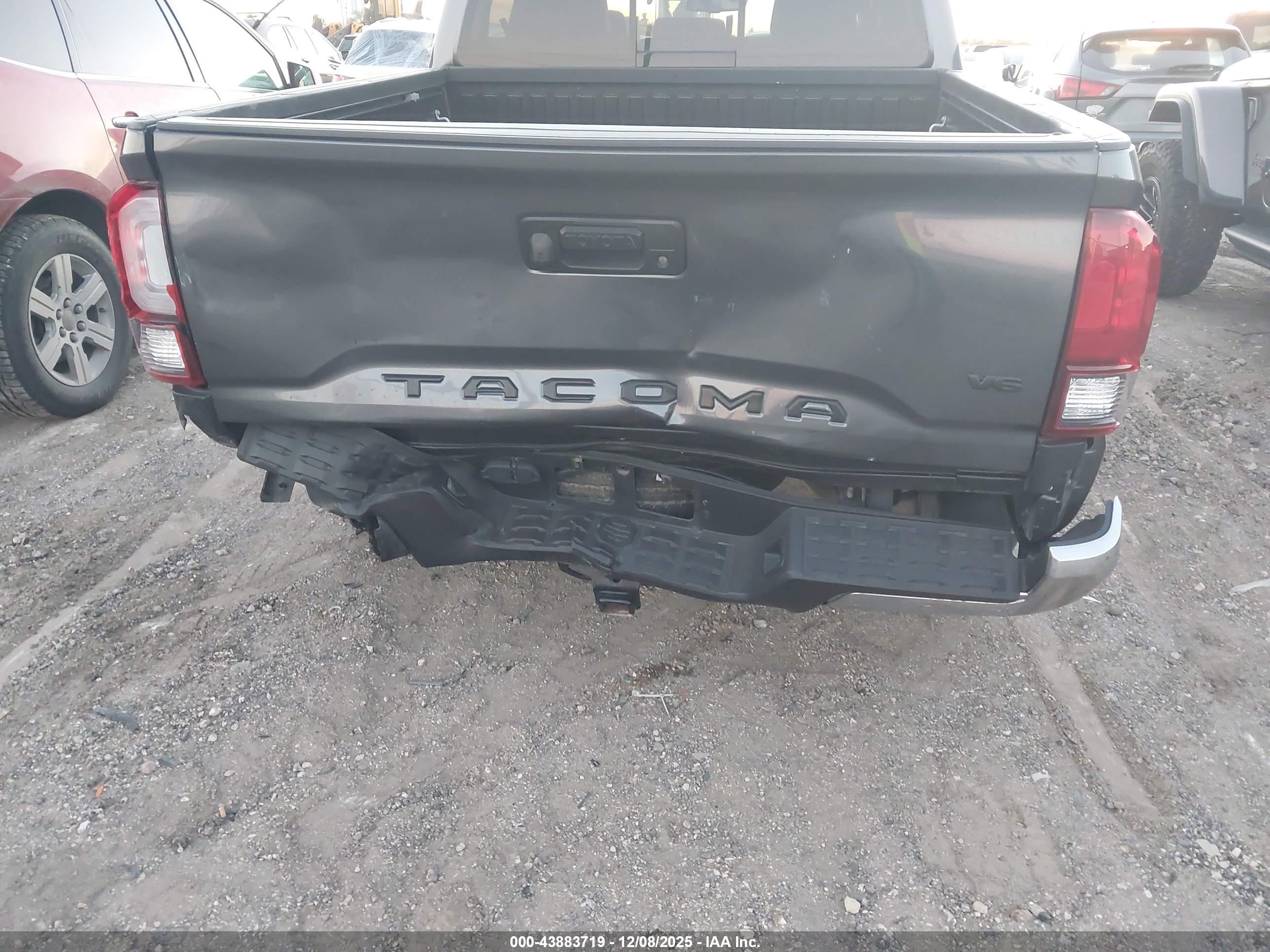 TOYOTA TACOMA image 6