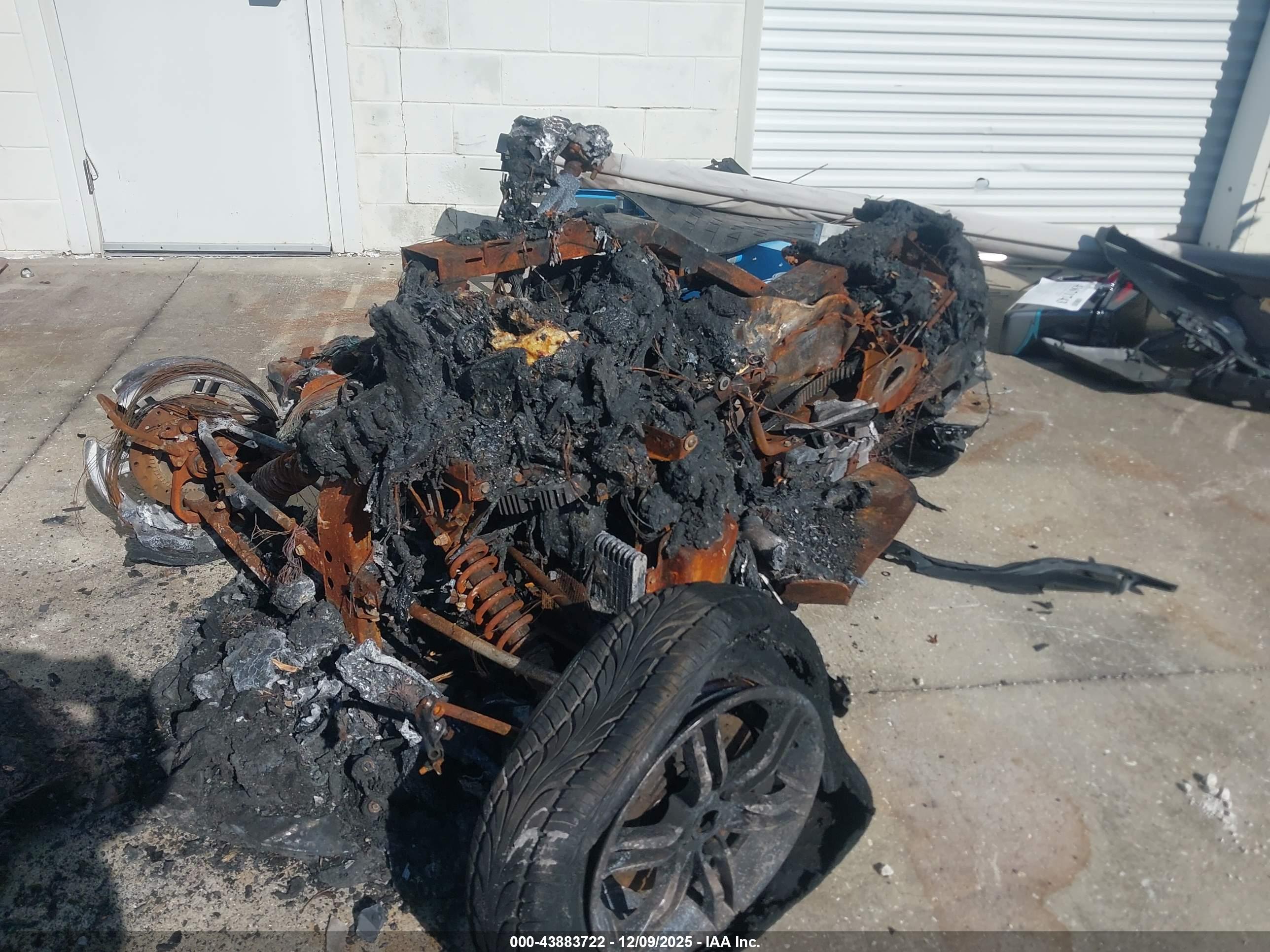 CAN-AM SPYDER image 2