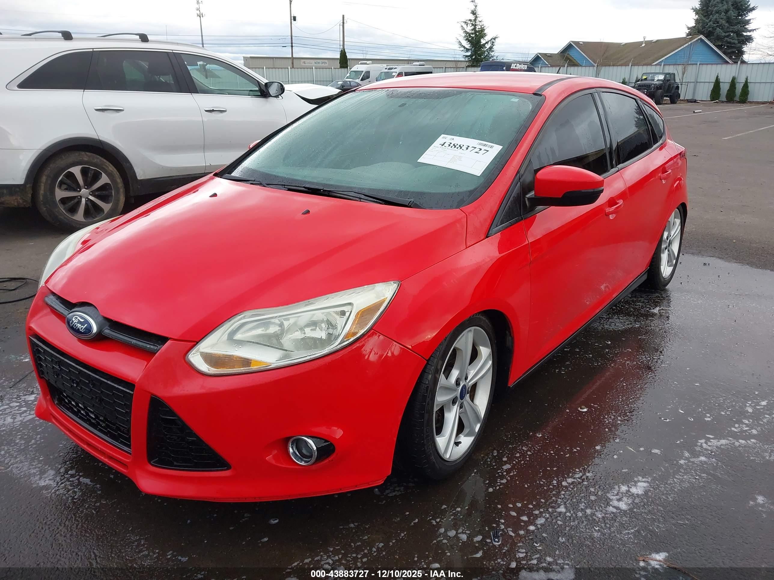 FORD FOCUS image 2