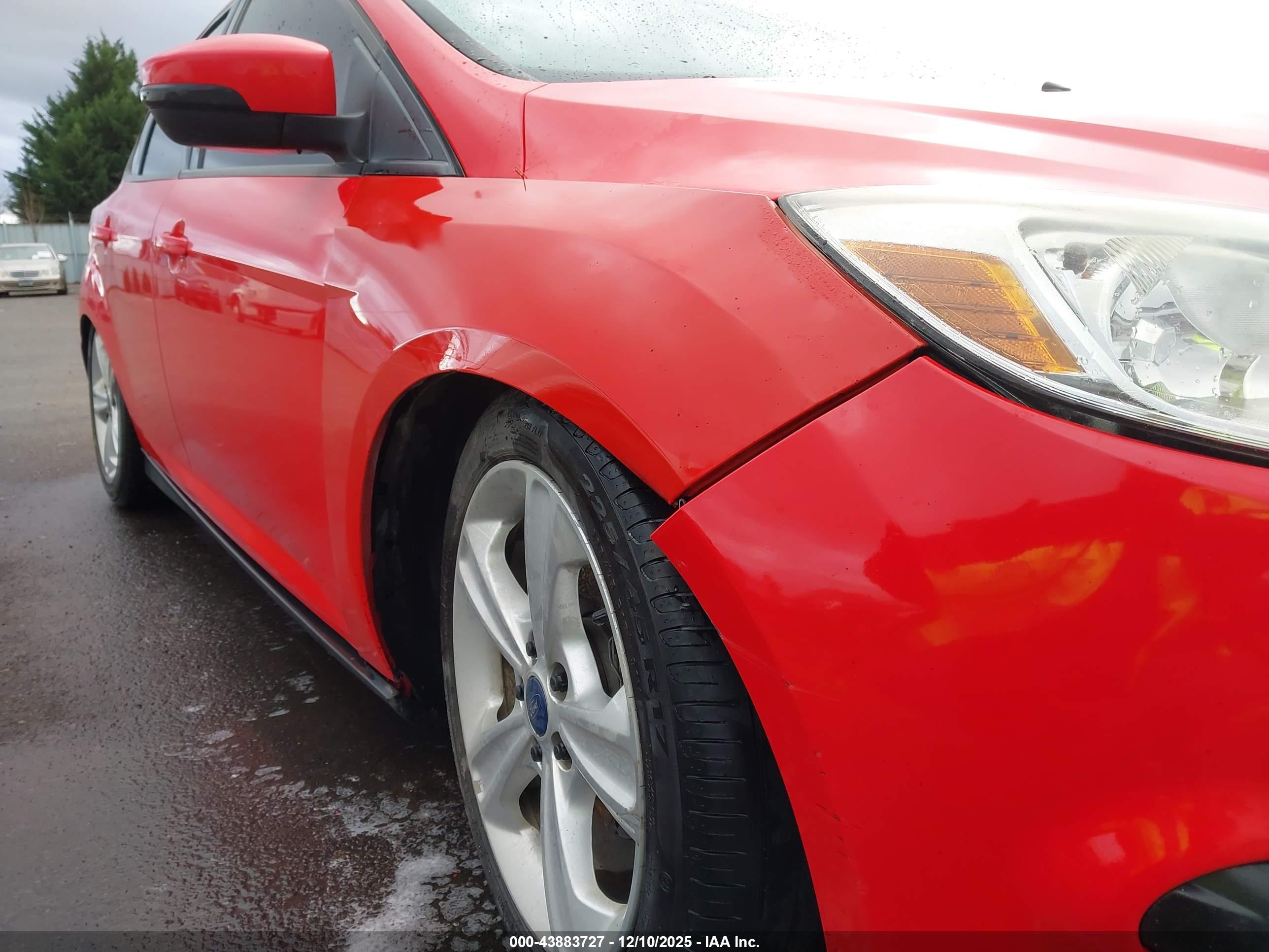 FORD FOCUS image 6