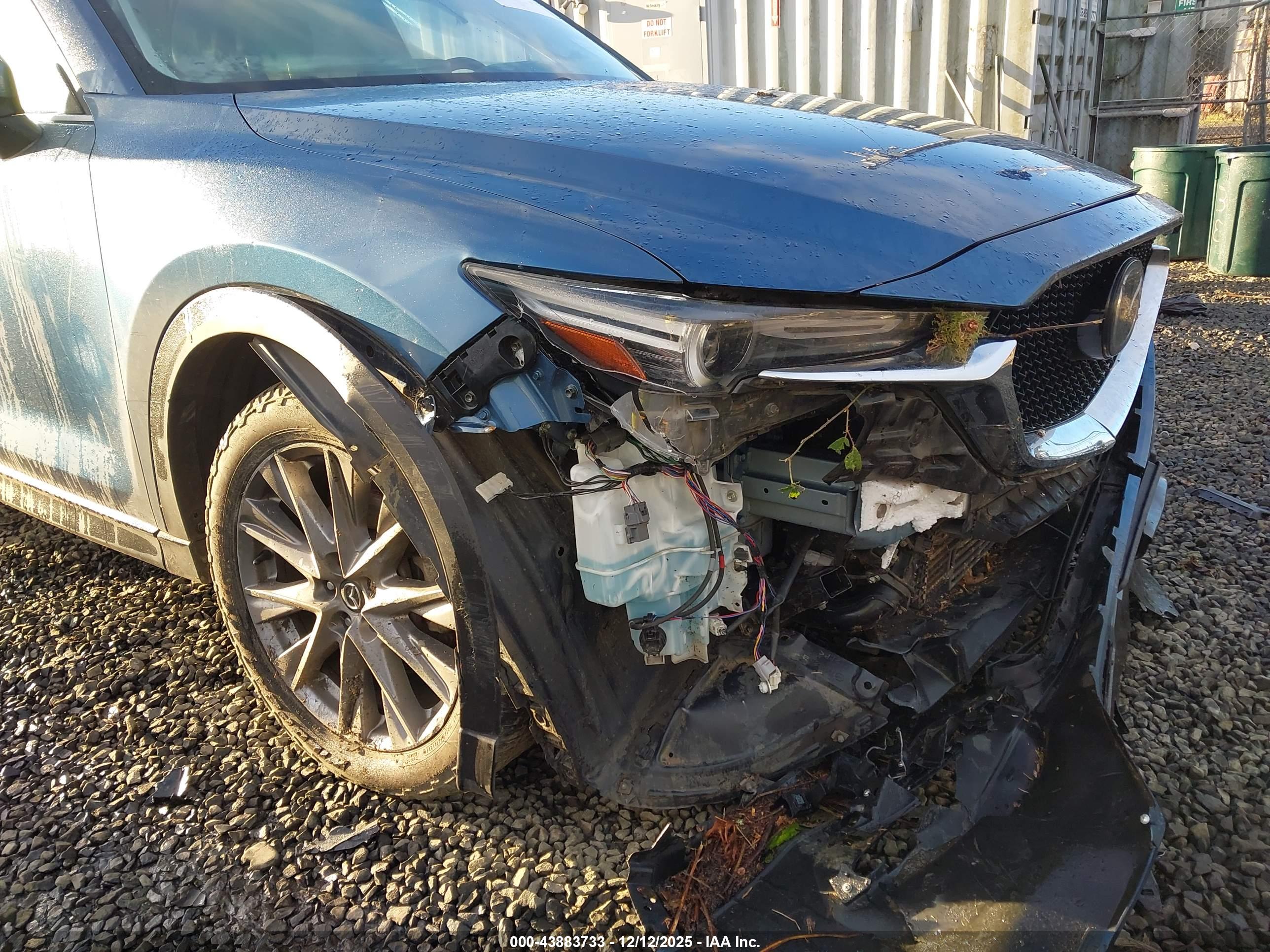 MAZDA CX-5 image 6