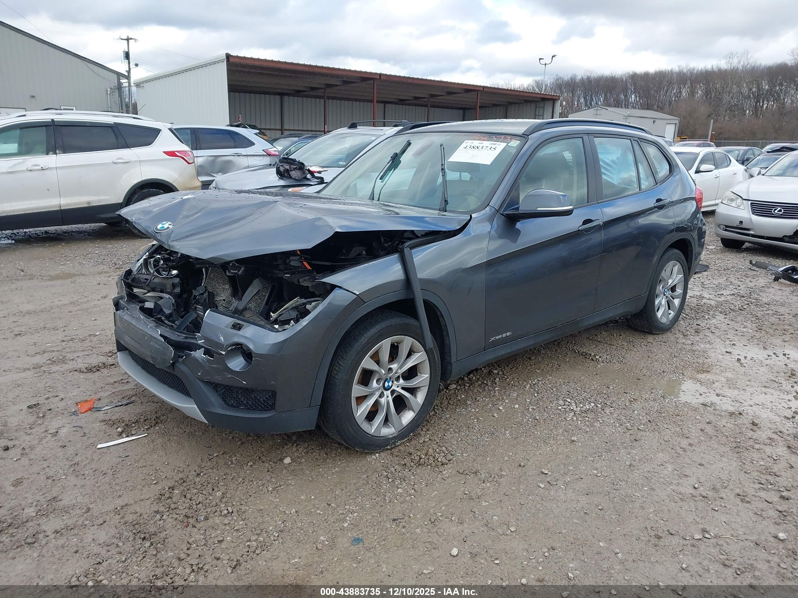 BMW X1 image 2