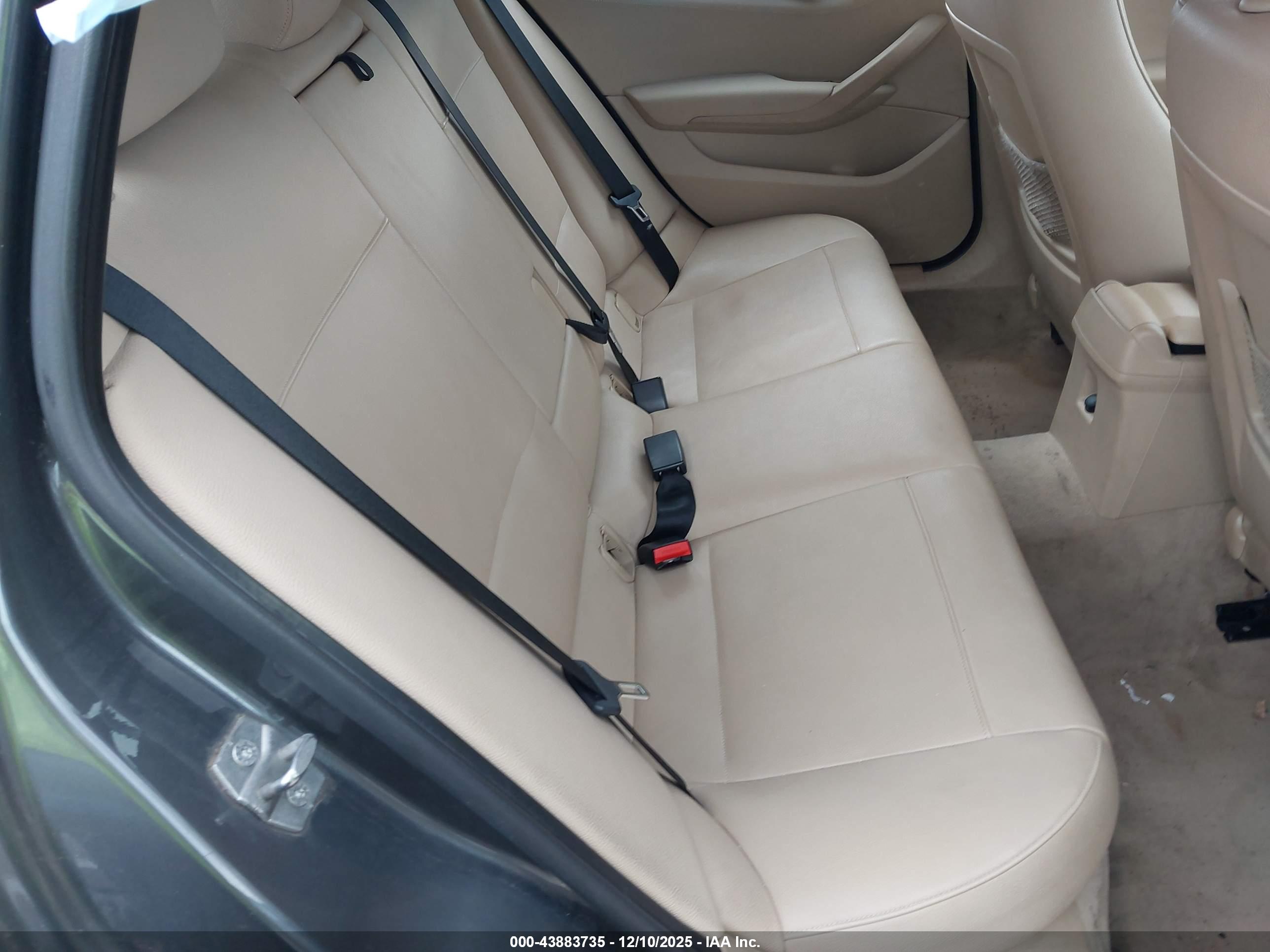 BMW X1 image 8