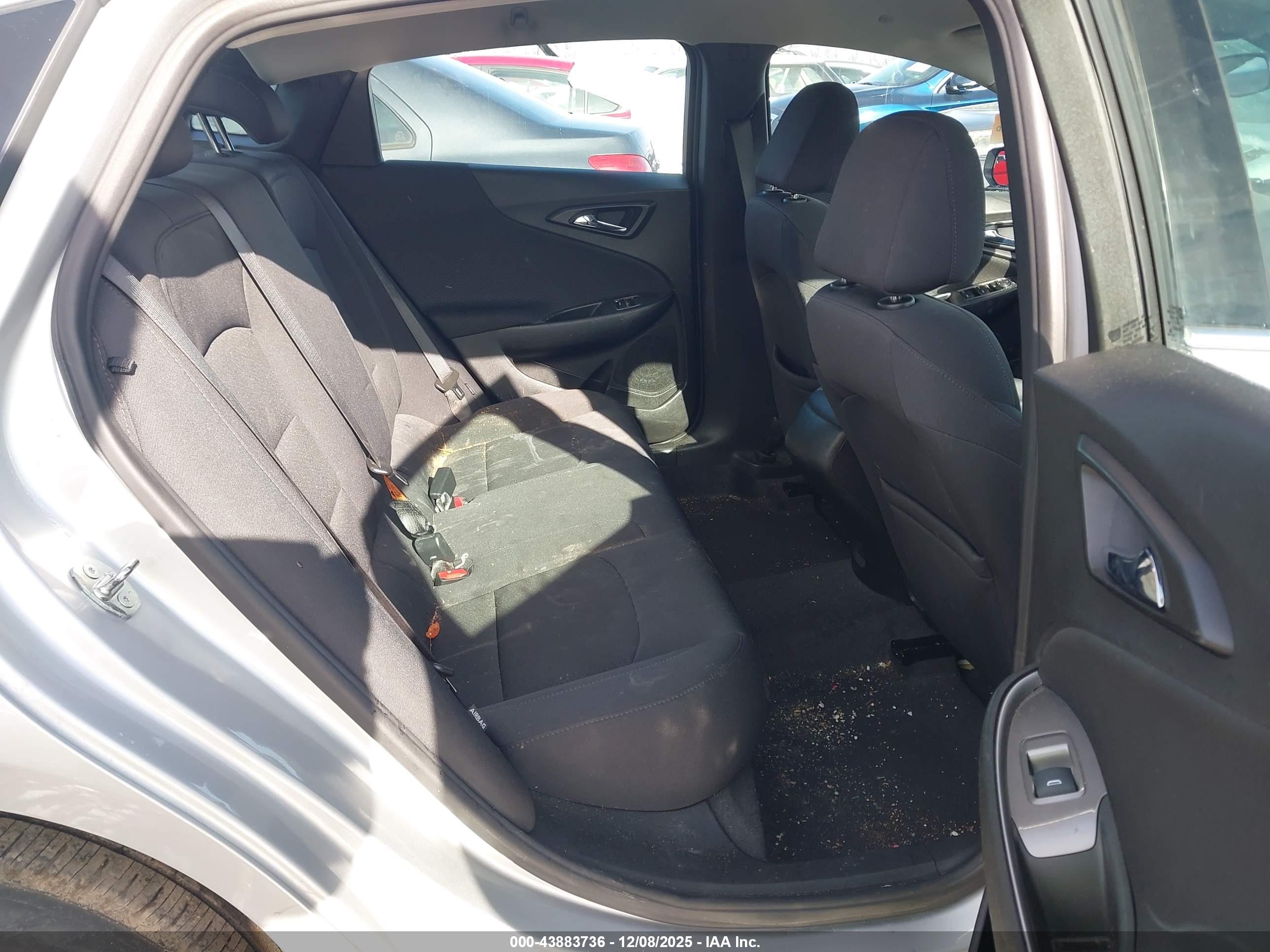 CHEVROLET MALIBU image 8